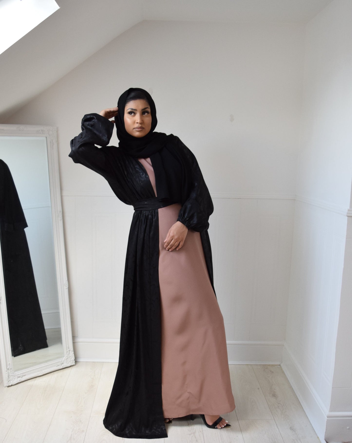Black Jacquard Open Flare Abaya Jacket