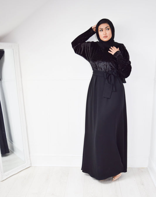 Parisa Nida Velvet Aline abaya in Black