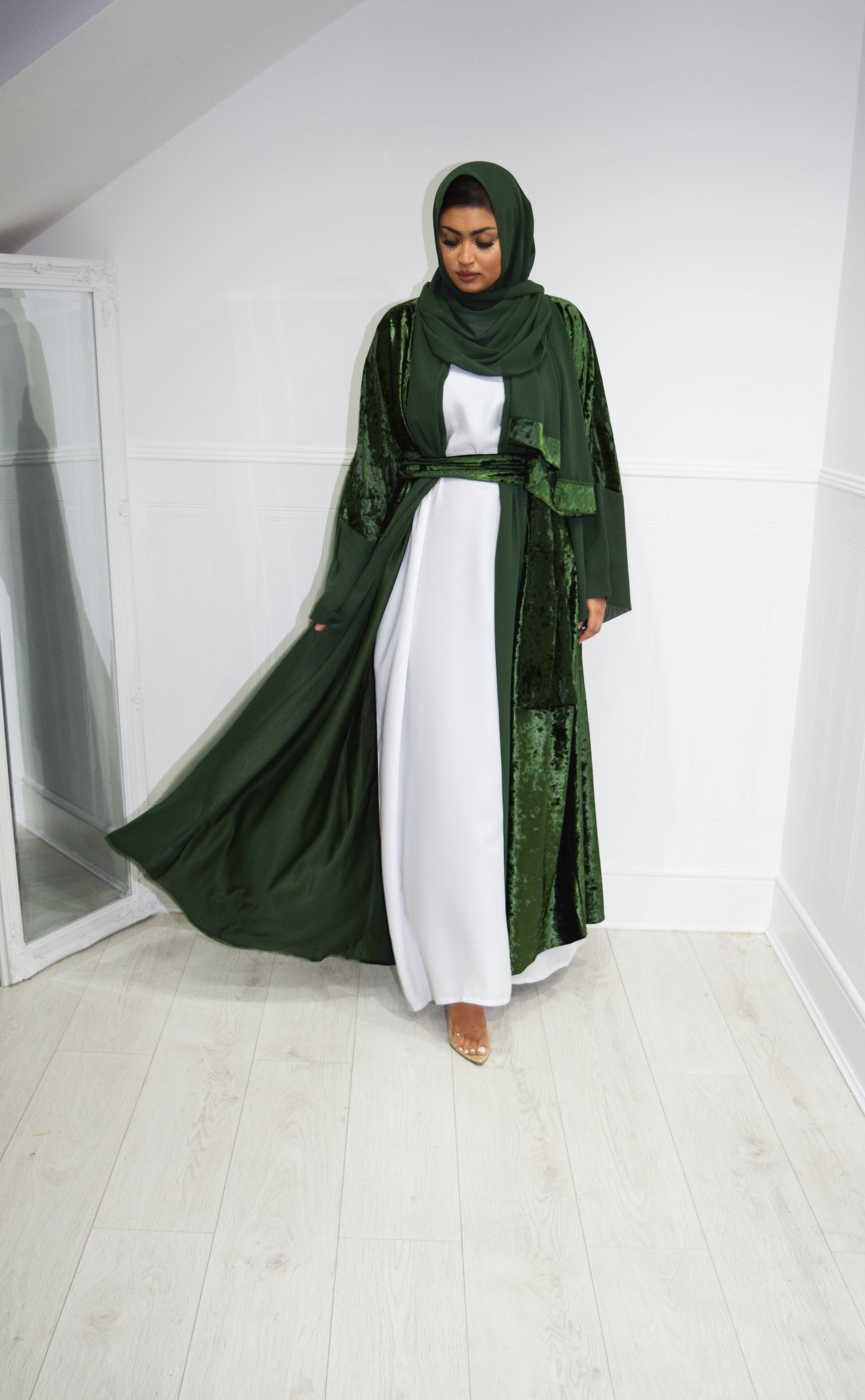Roya Chiffon Velvet Open Flare Abaya Jacket in Dark Green