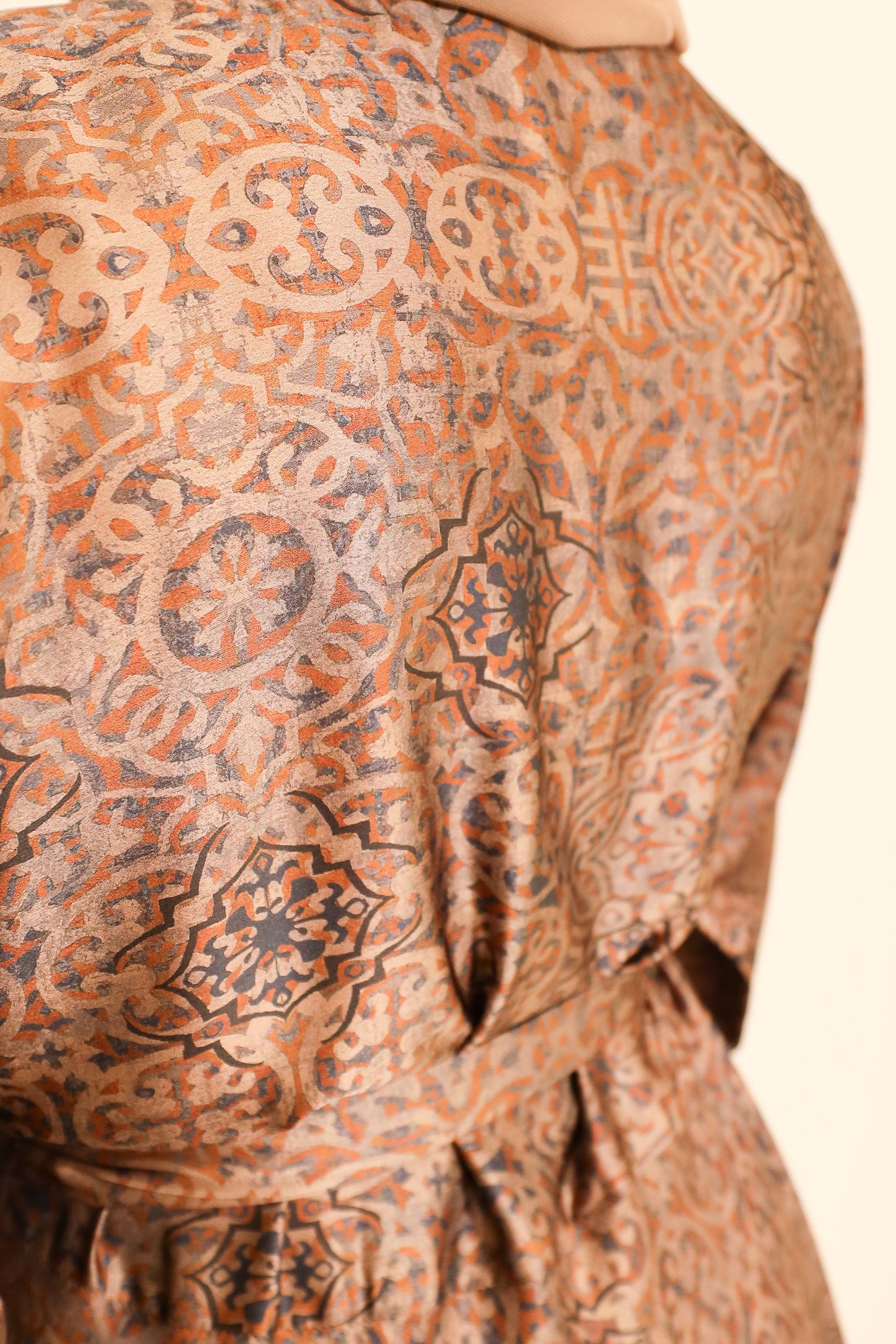 Amal flared Abaya in a Moroccan geometric floral print