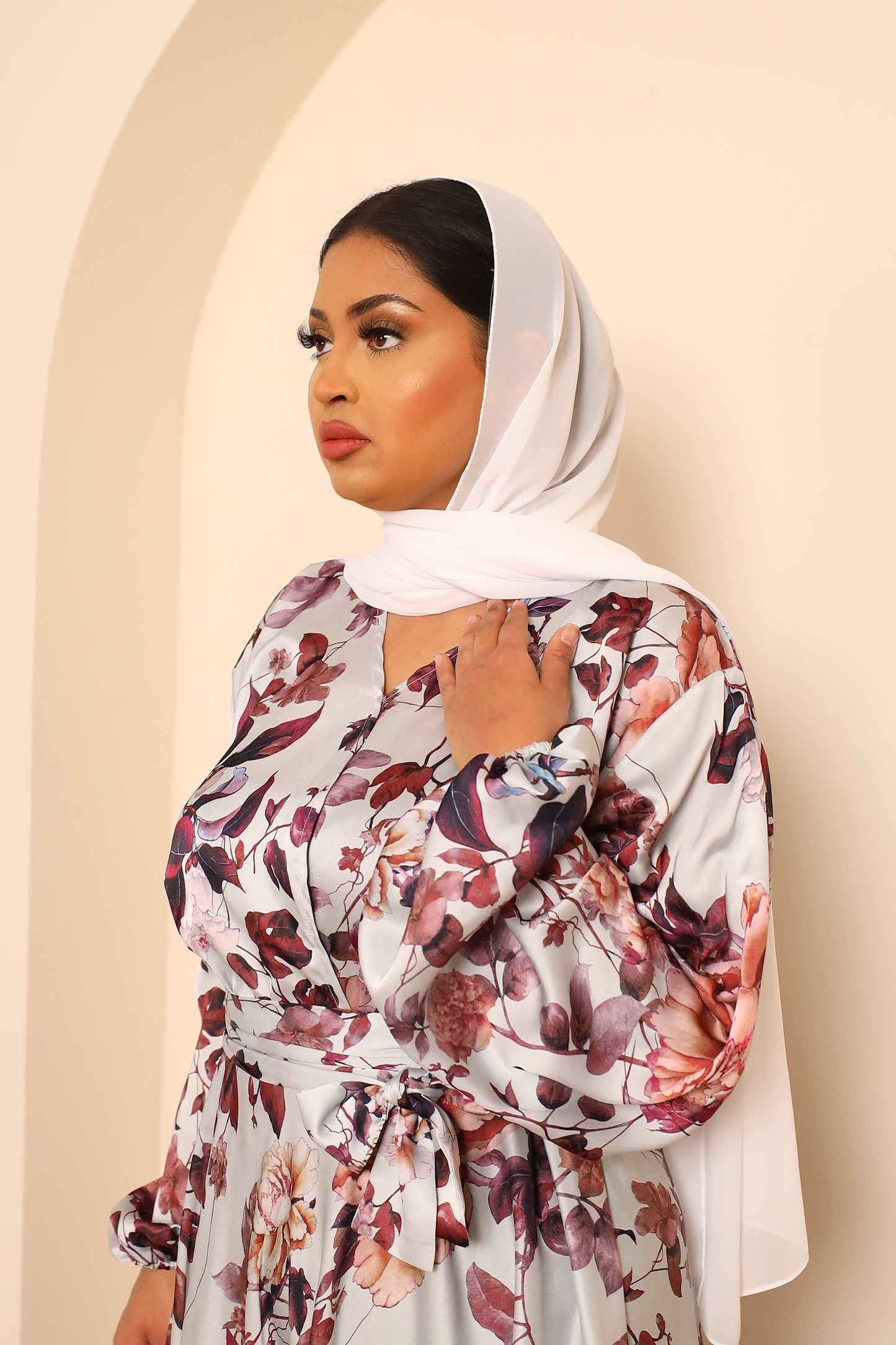 Amal Abaya Satin floral in pale Off White Grey and Plums