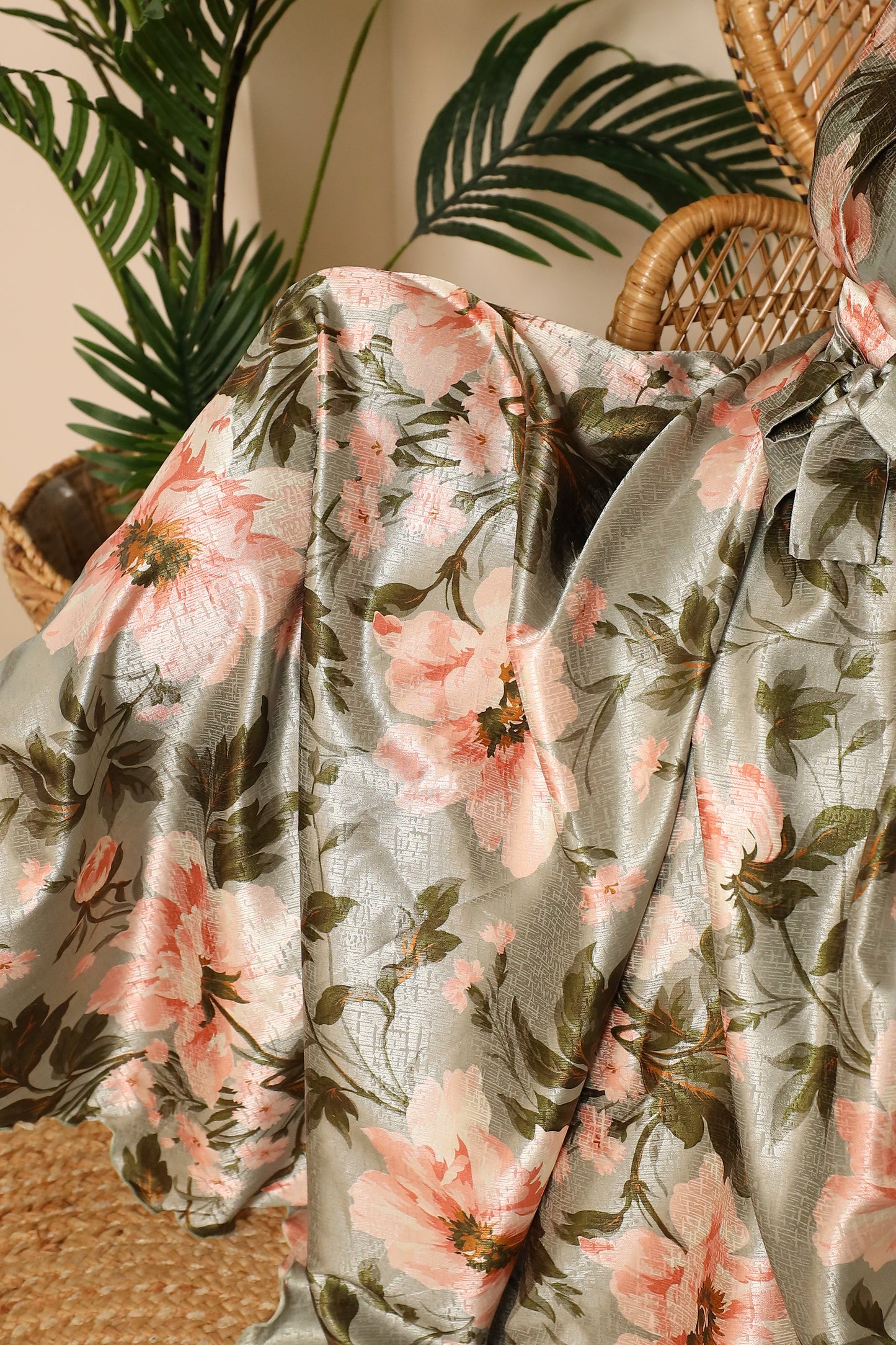 Amalia Floral green jacquard