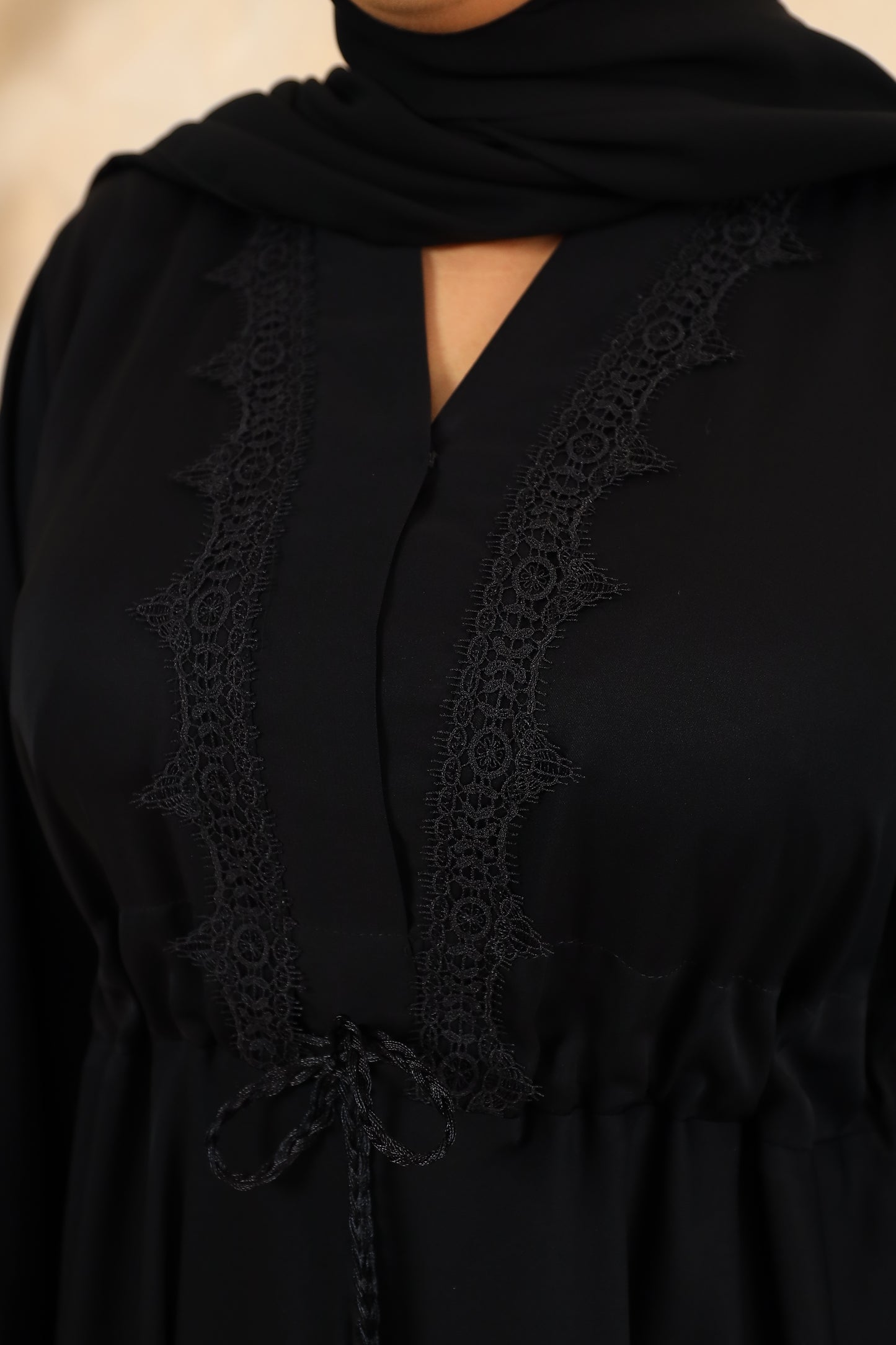 Black lace nida drawstring flare abaya