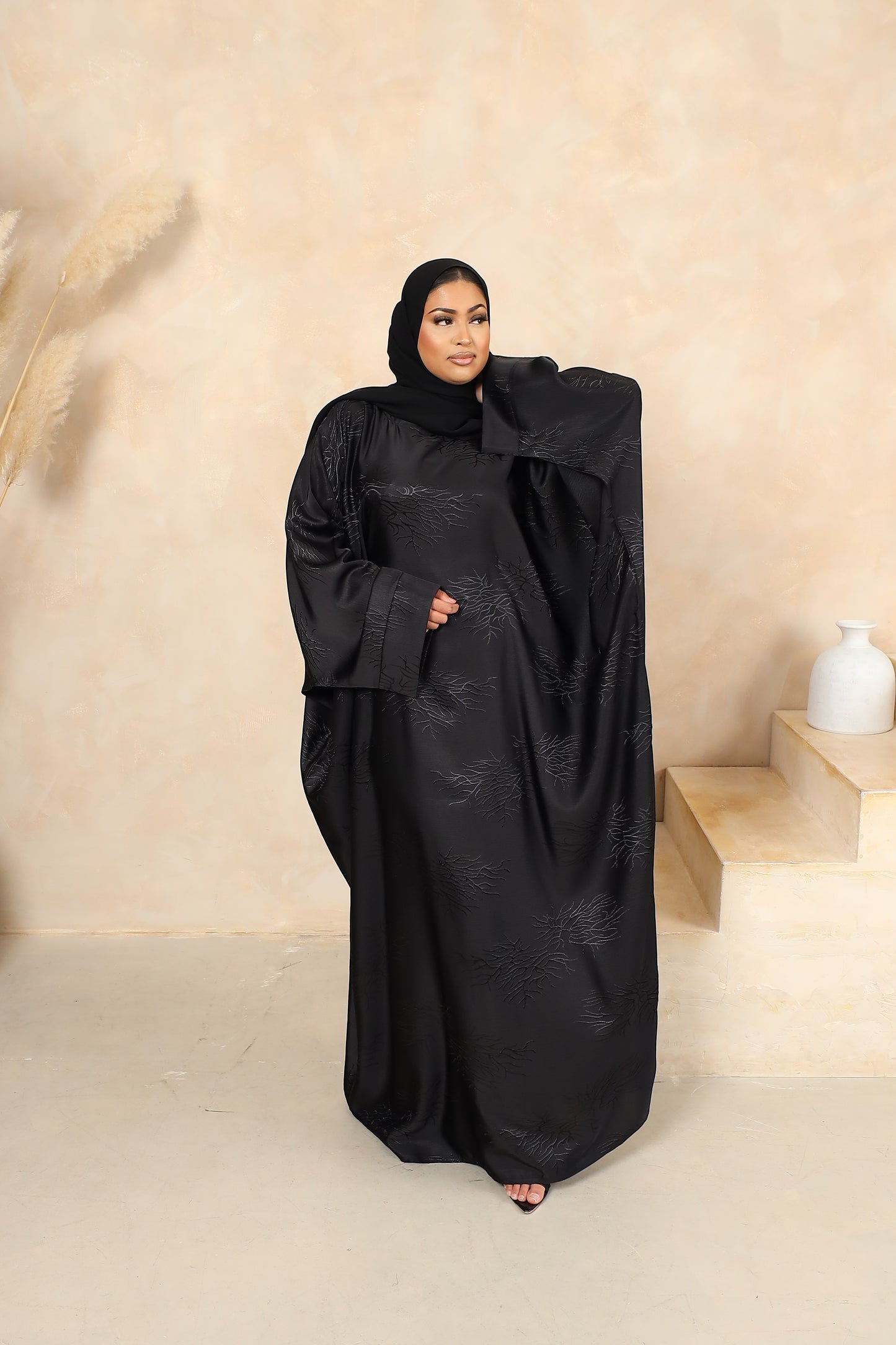 Jacquard Ines Farasha Abaya in Jet Black