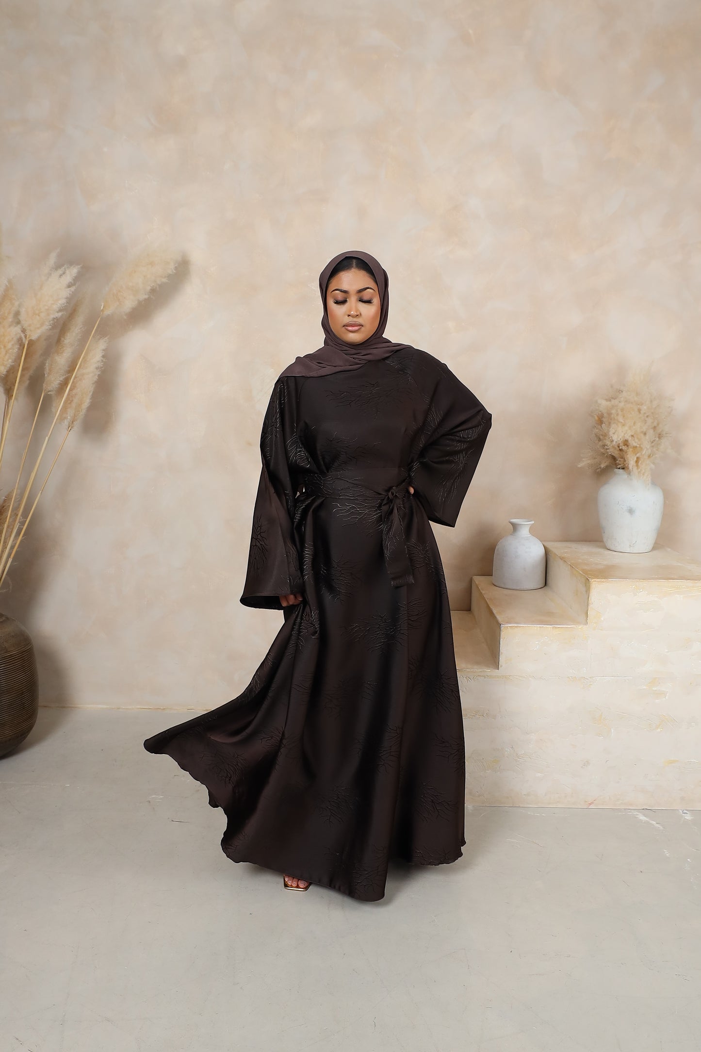 Jacquard Djamila Abaya Flare in Dark brown