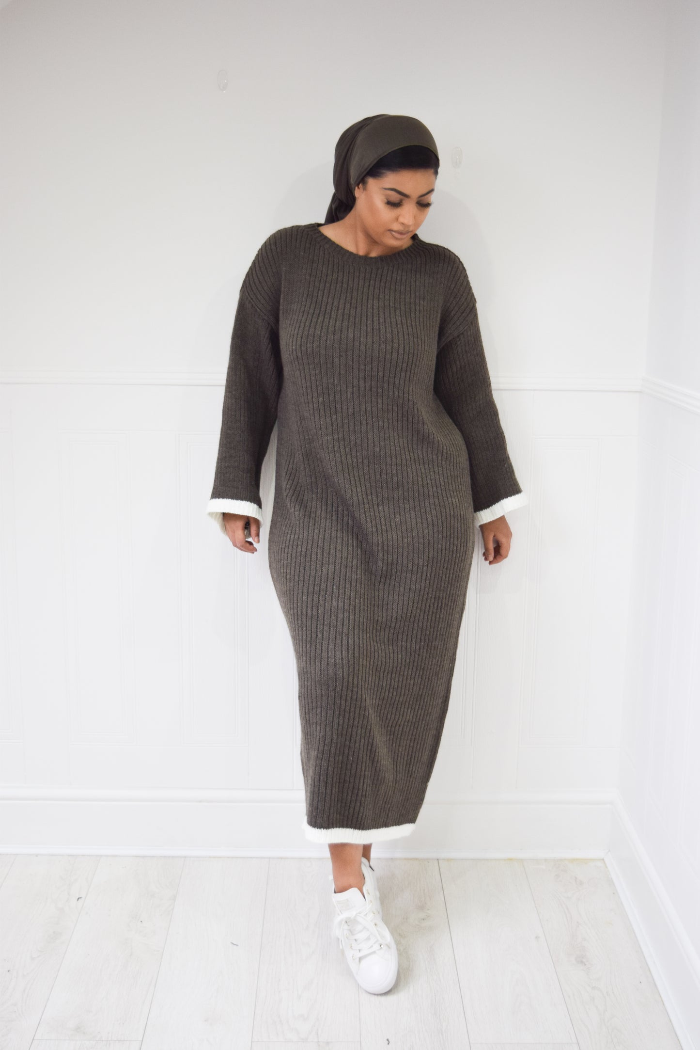 Winter knit dress with Trim Khaki Grey