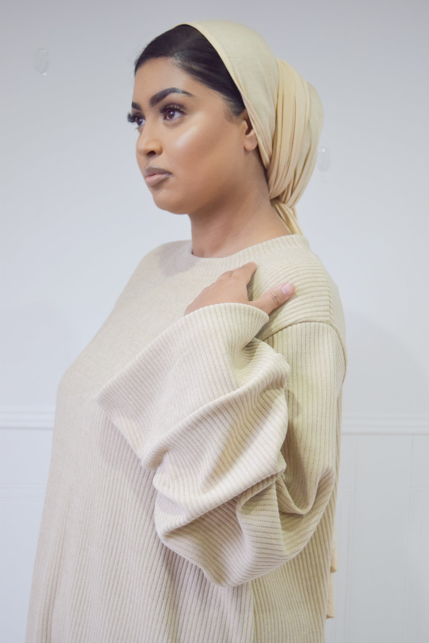 Corduroy Velvet wide sleeve abaya Wheat