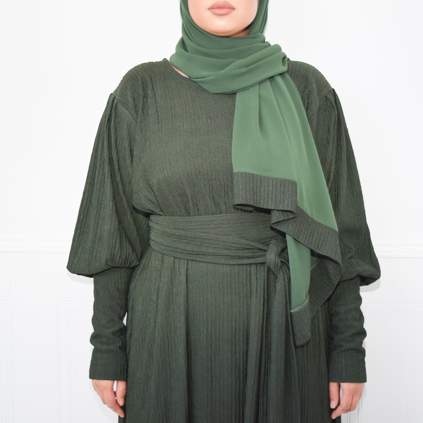 Ava Puff Sleeve textured Abaya in Forest Green