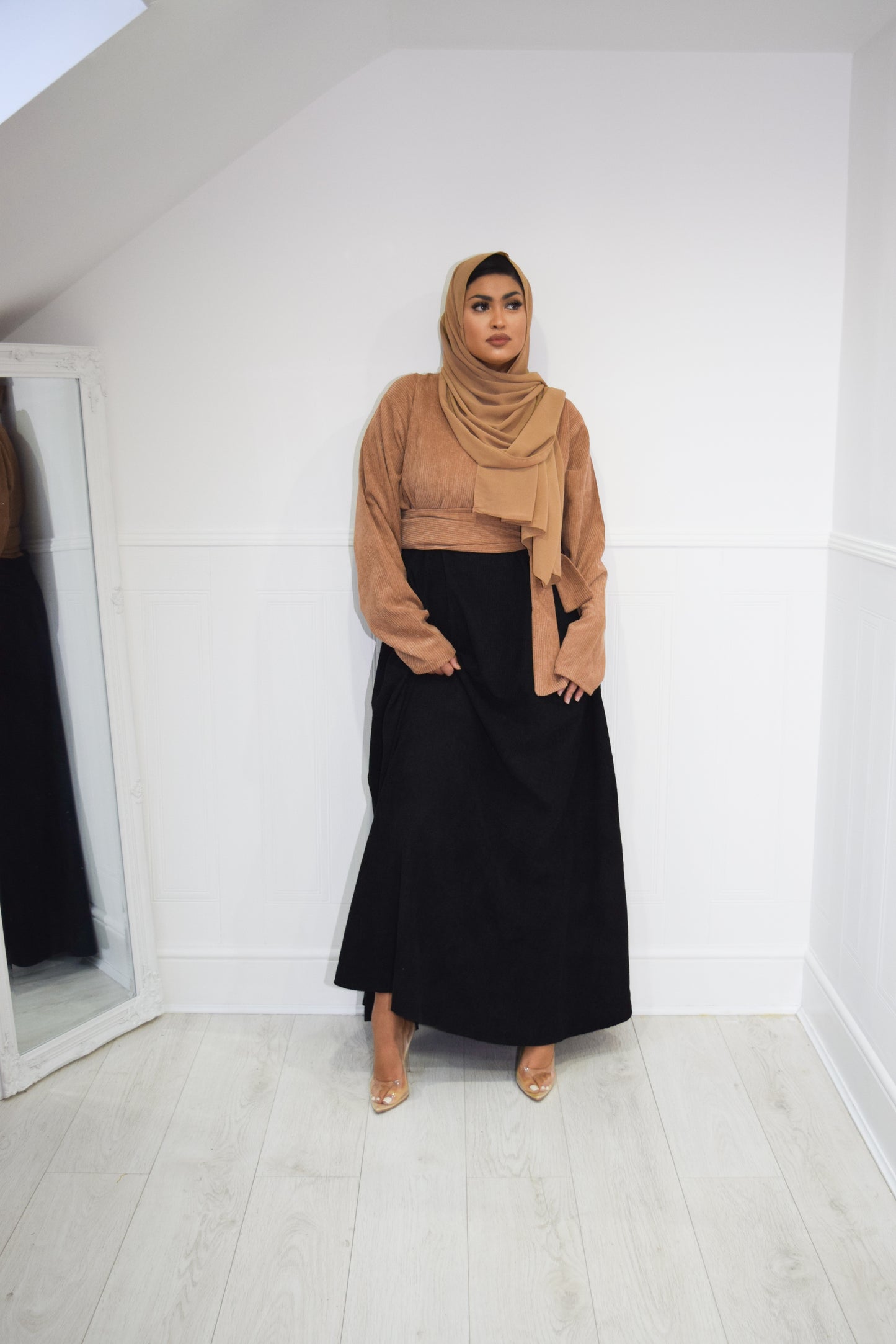 Winter Amal Aline Corduroy Abaya Beige & Black