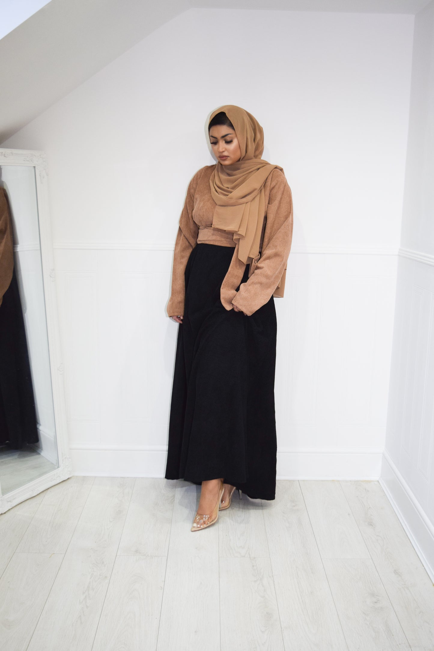 Winter Amal Aline Corduroy Abaya Beige & Black