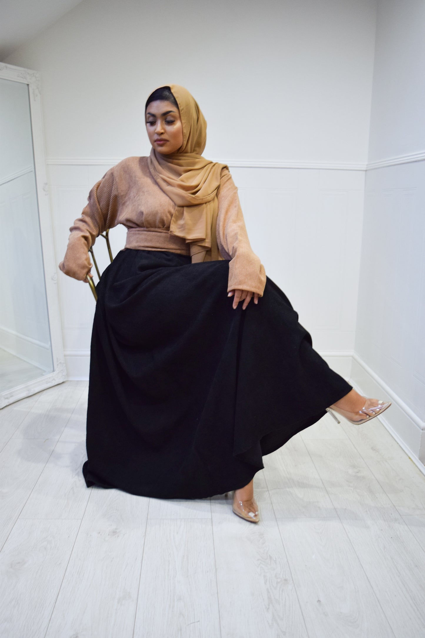 Winter Amal Aline Corduroy Abaya Beige & Black