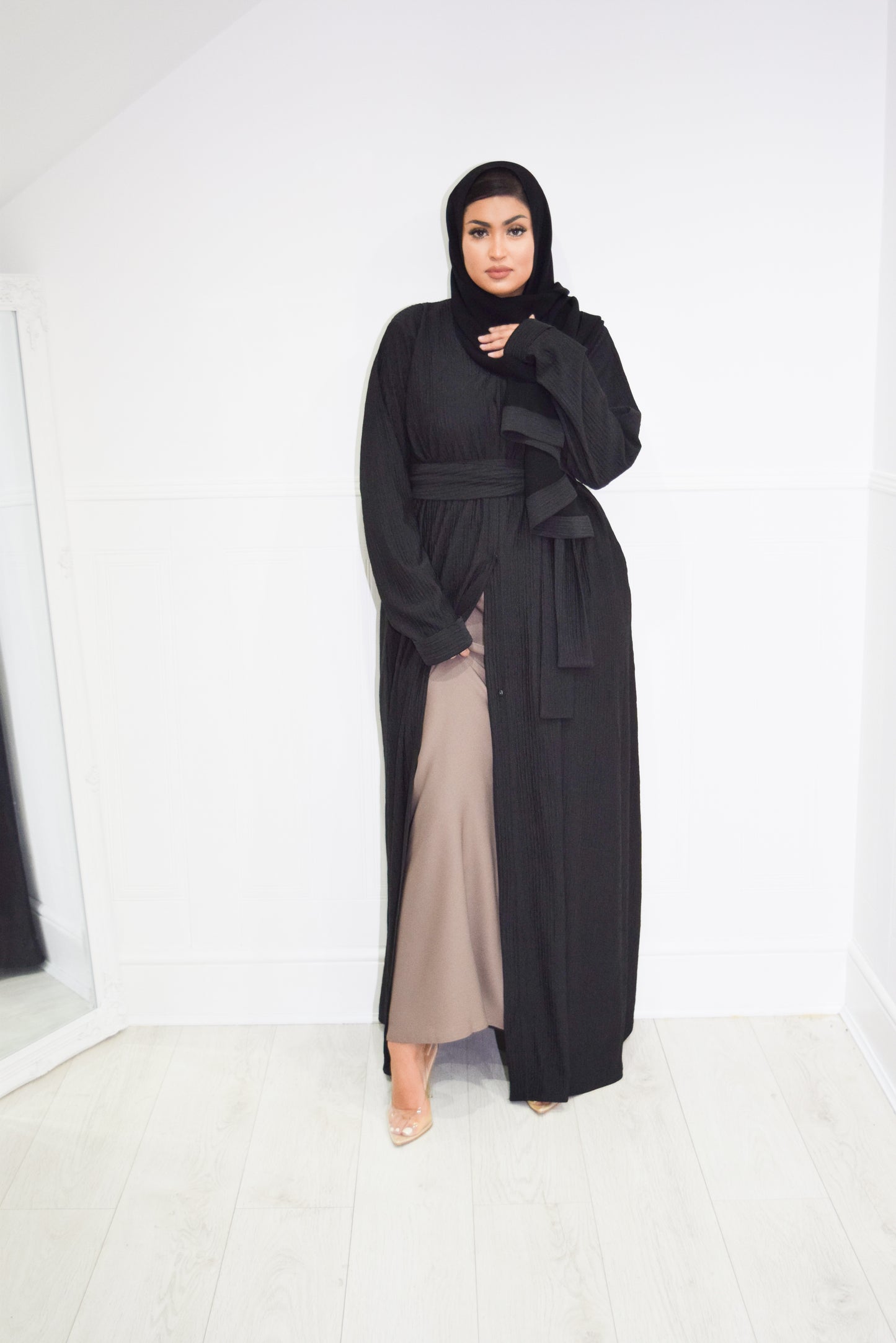Zaiba textured Open A-line Abaya Jacket with pockets in Black