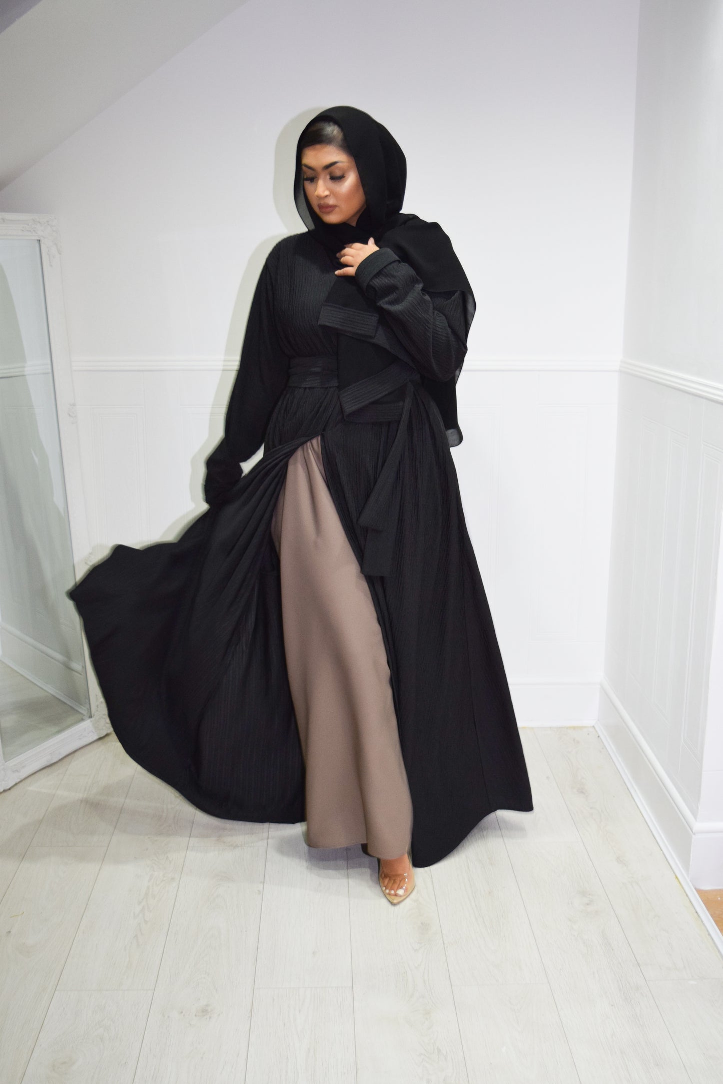 Zaiba textured Open A-line Abaya Jacket with pockets in Black