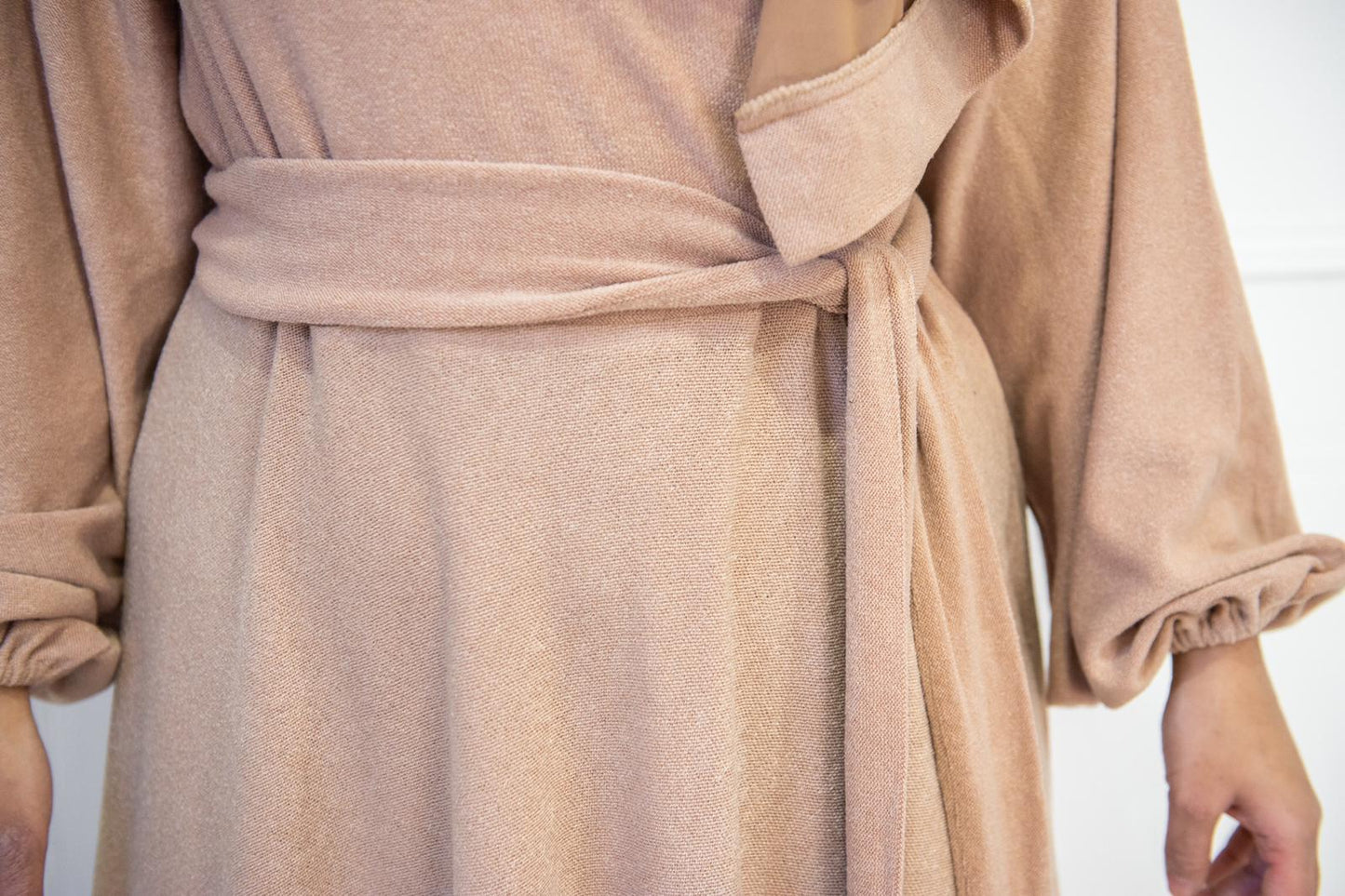 Amal Abaya knit Jersey : Biscuit Beige