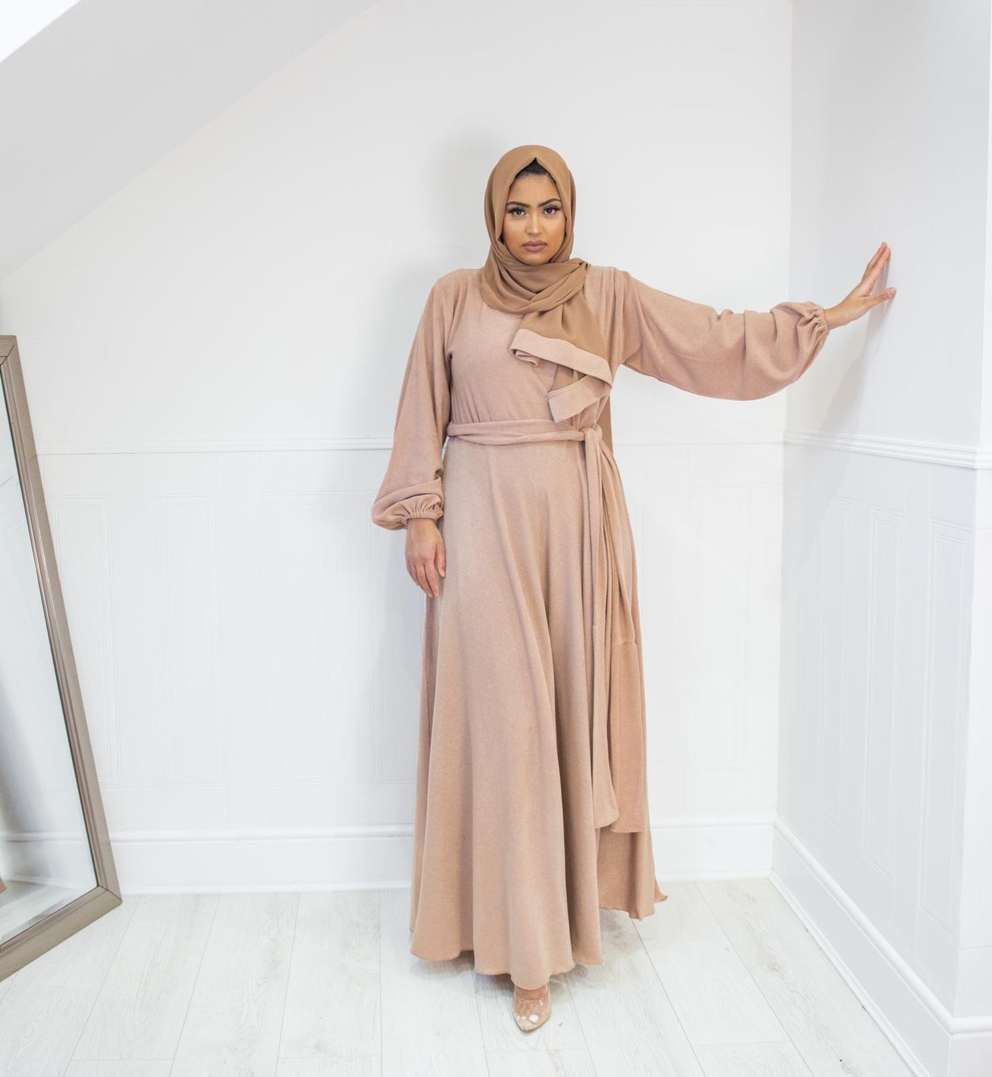 Amal Abaya knit Jersey : Biscuit Beige