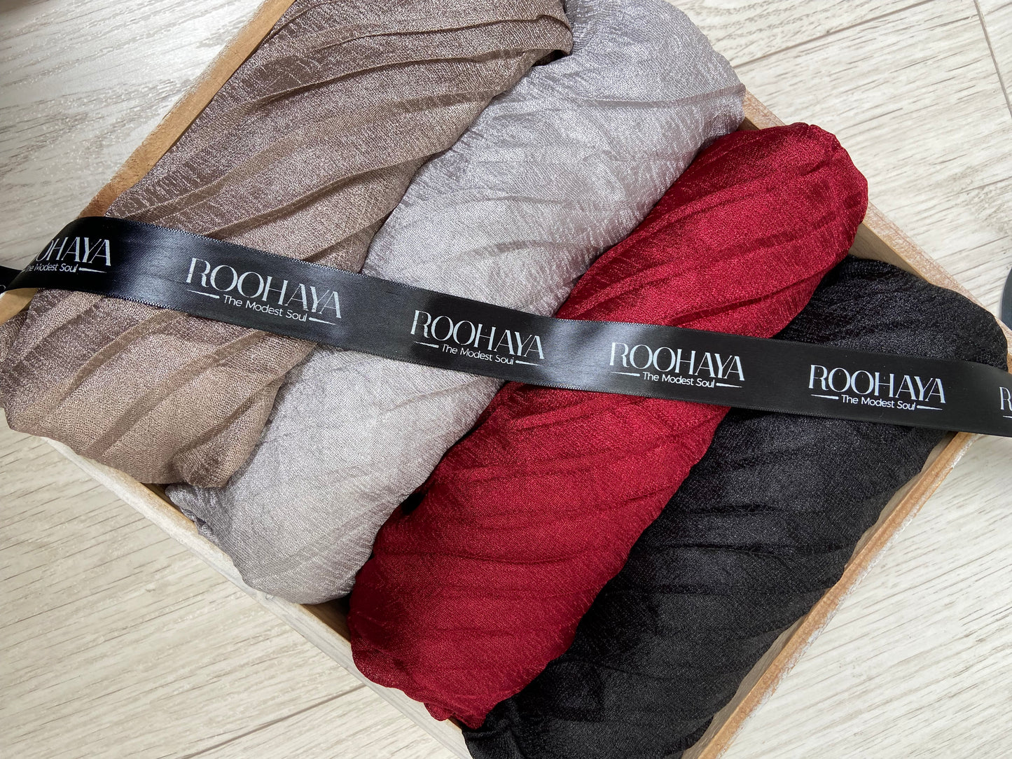 Hijab Metallic Shimmer Silk - Over 10 shades