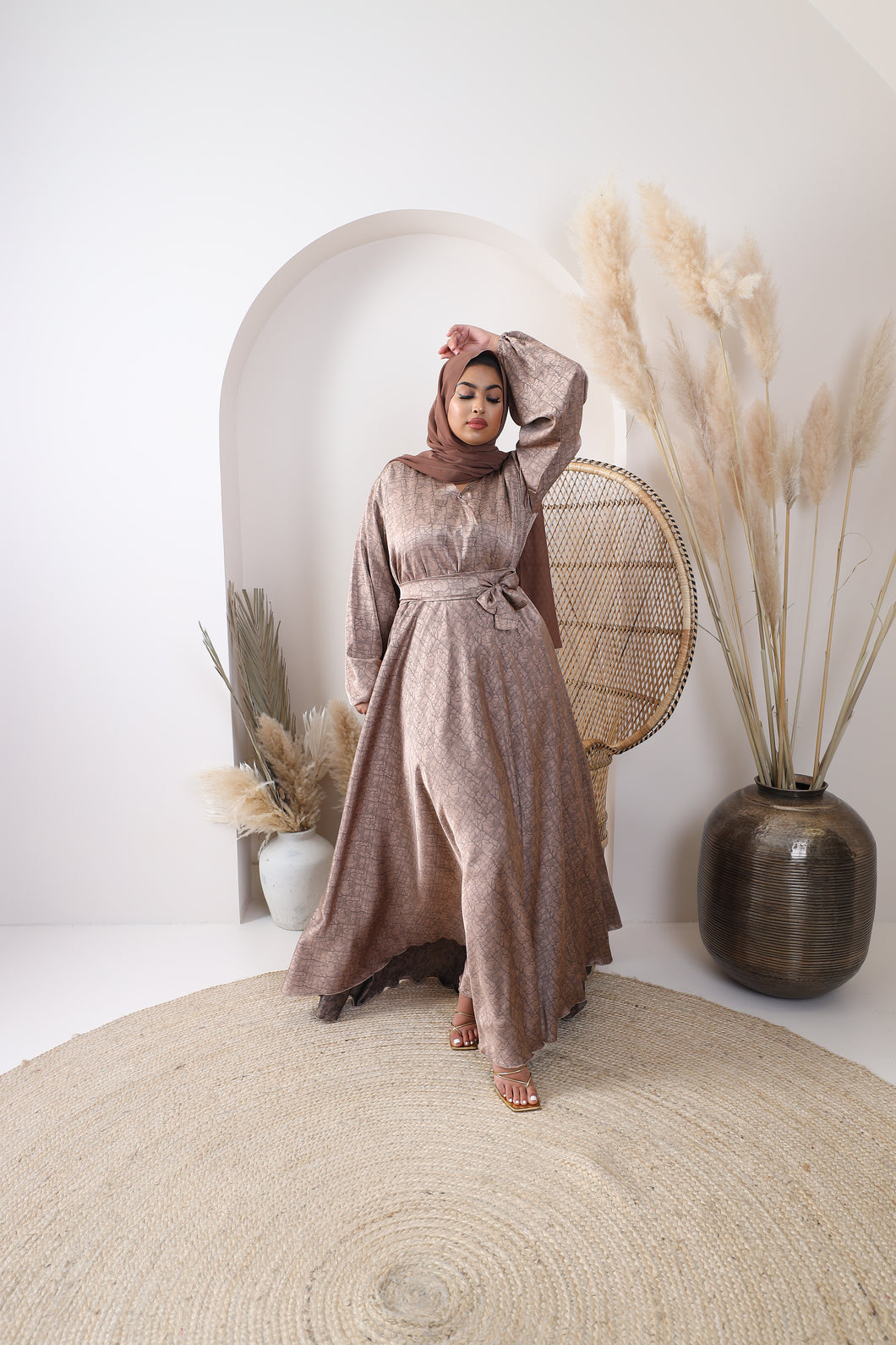 Amal Abaya Taupe self print Jacquard
