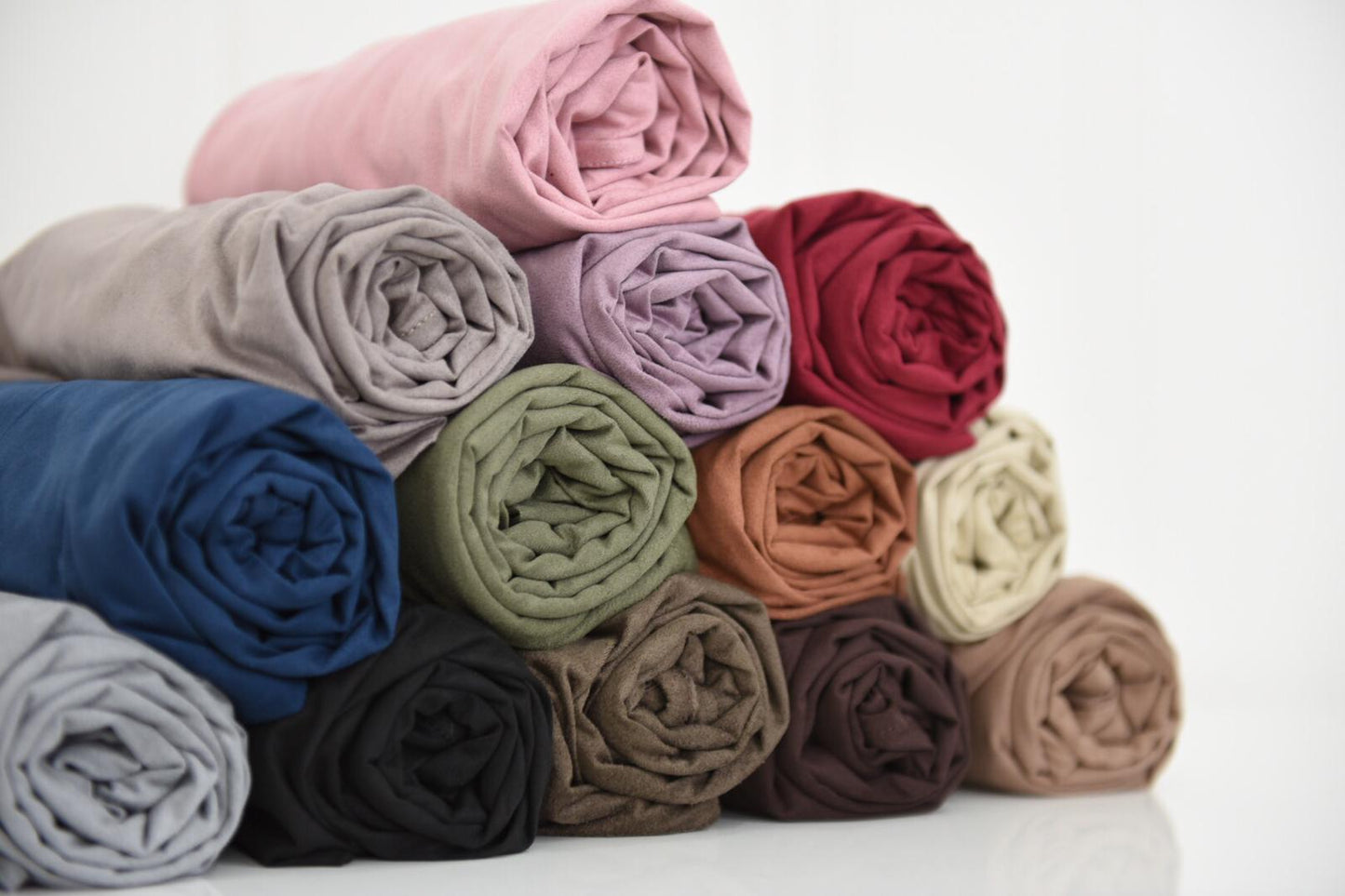 Hijab Plain Suede