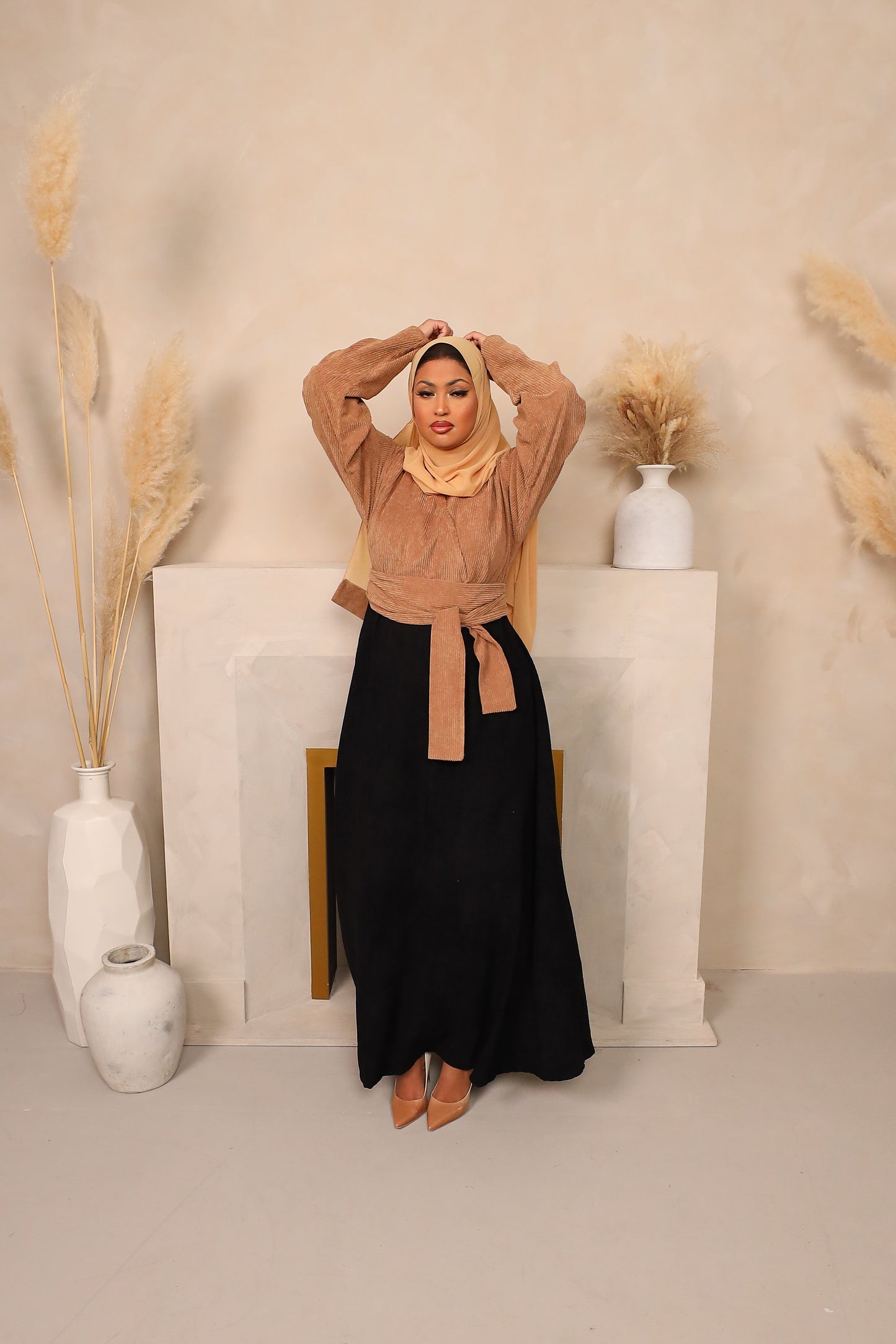 Winter Amal Aline Corduroy Abaya Beige & Black