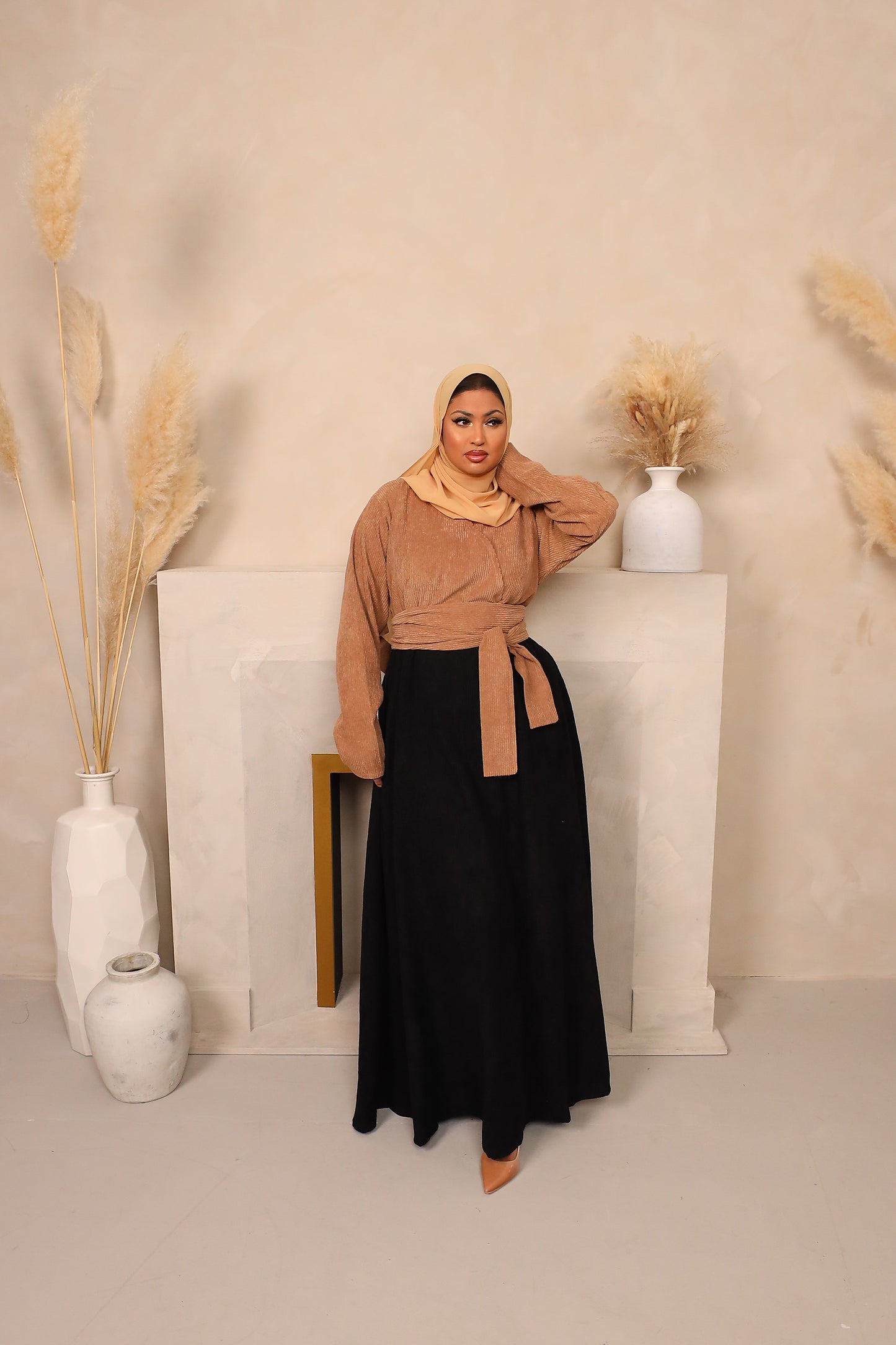 Winter Amal Aline Corduroy Abaya Beige & Black