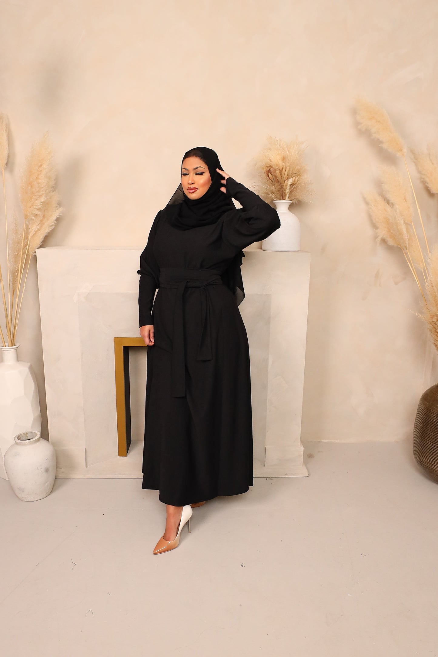 Ava Puff Sleeve textured Knit Abaya Dress in Black
