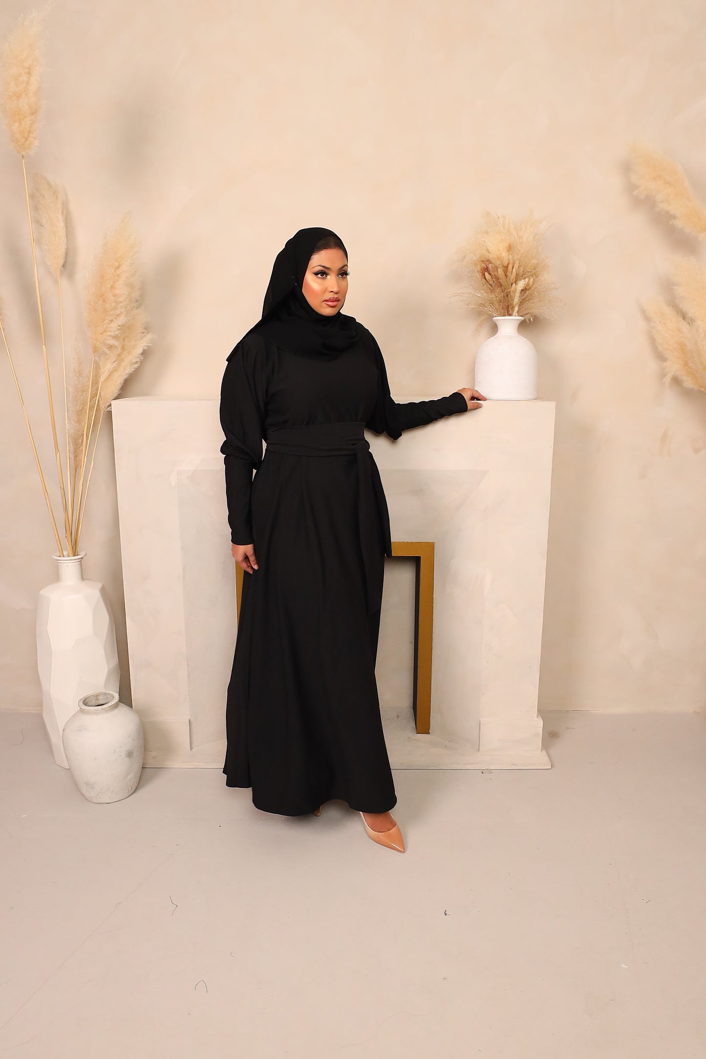 Ava Puff Sleeve textured Knit Abaya Dress in Black