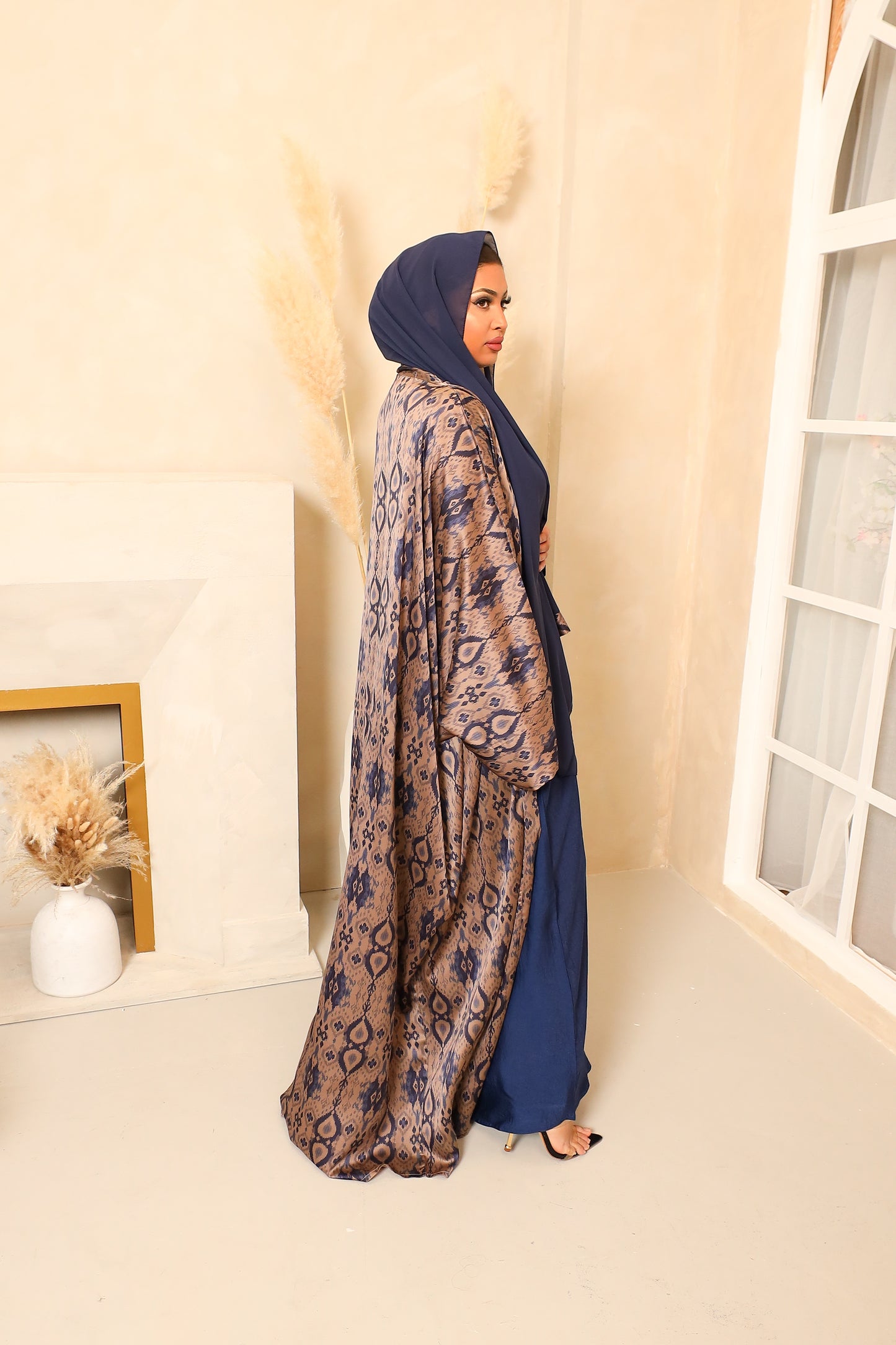 Zahra Batwing Farasha Open Jacket Abaya with inner in Aztec prints Navy -  4 piece set