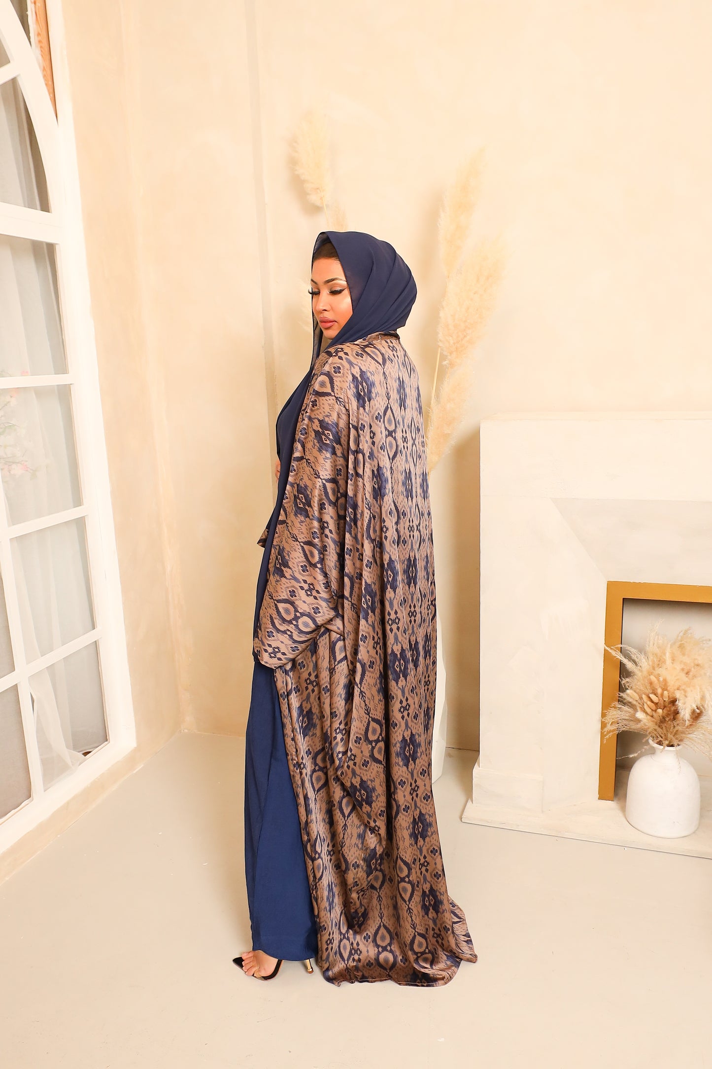 Zahra Batwing Farasha Open Jacket Abaya with inner in Aztec prints Navy -  4 piece set