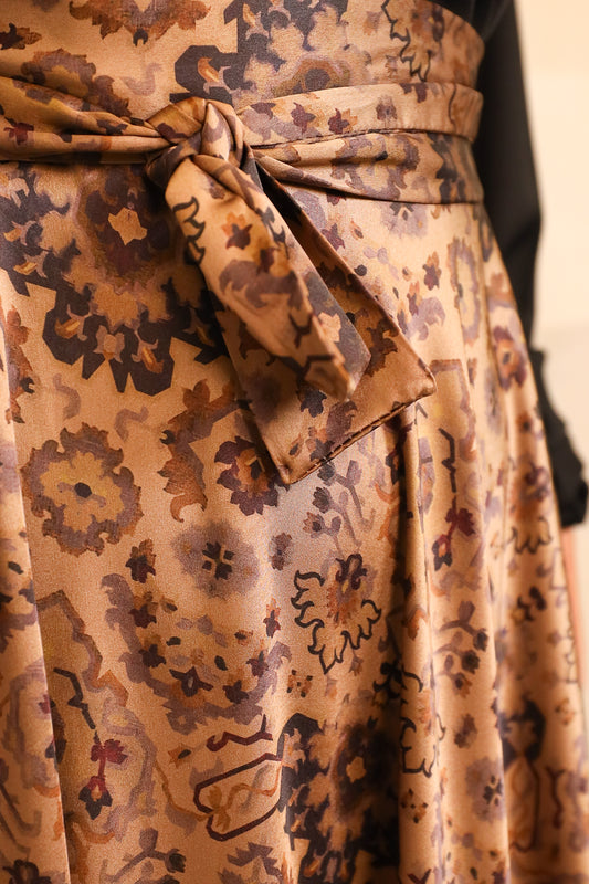 Amal flared Abaya in a Persian Printed Blouse with Black Nidha