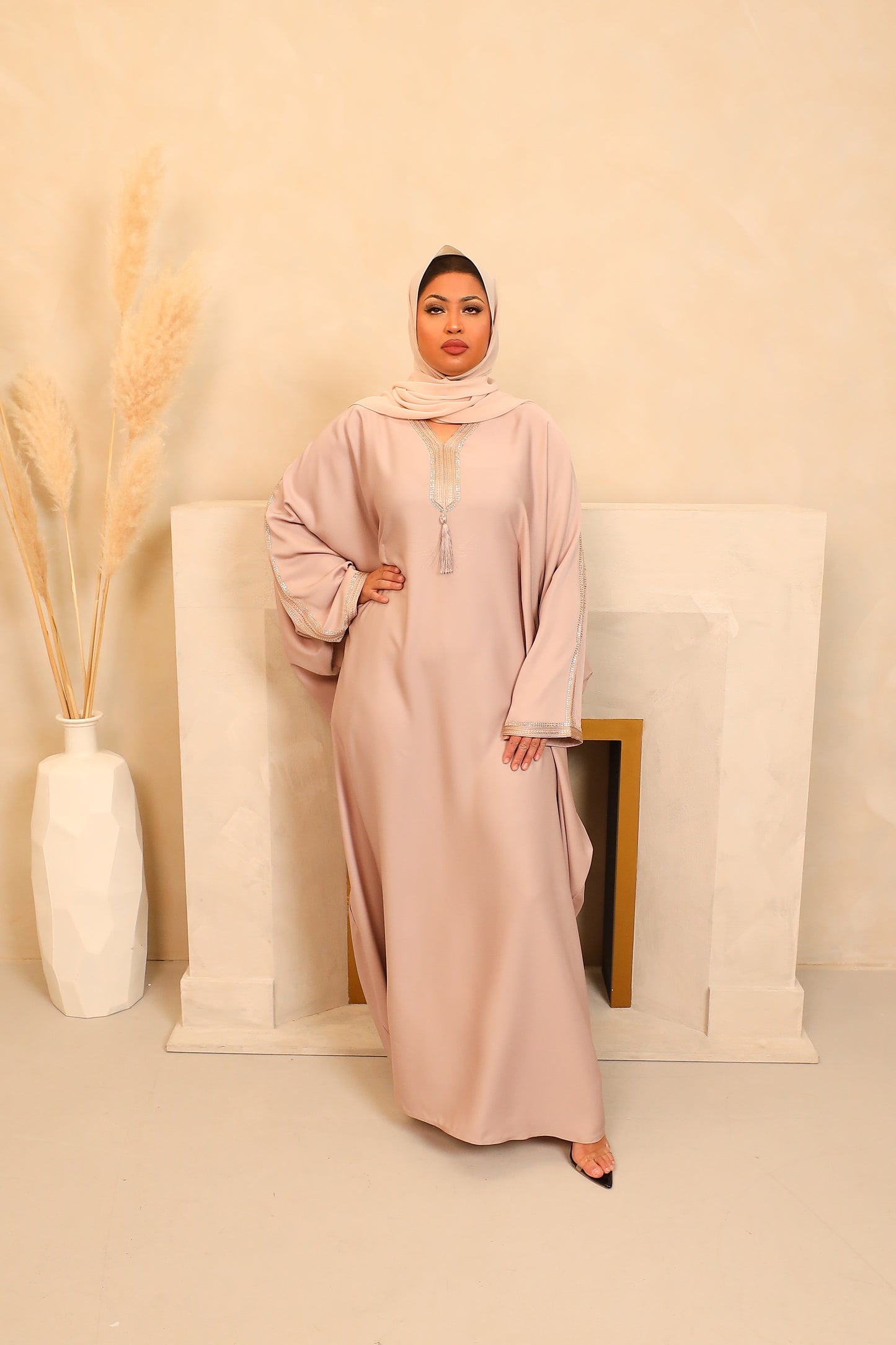 Hayat embellished Kurta Batwing Farasha Abaya in Creamy Beige