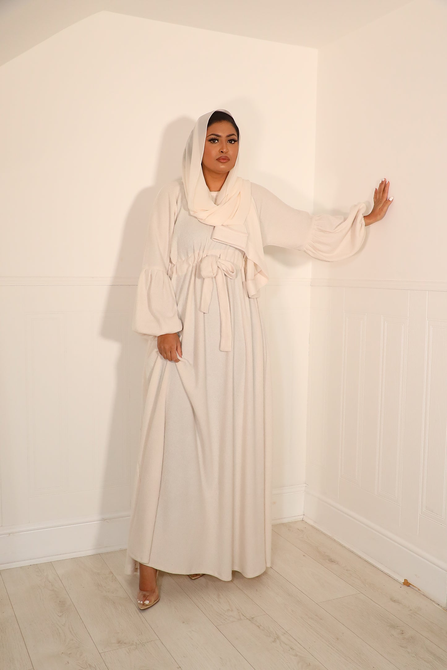 Baria Bubble Sleeve Abaya Jersey knit: Ecru