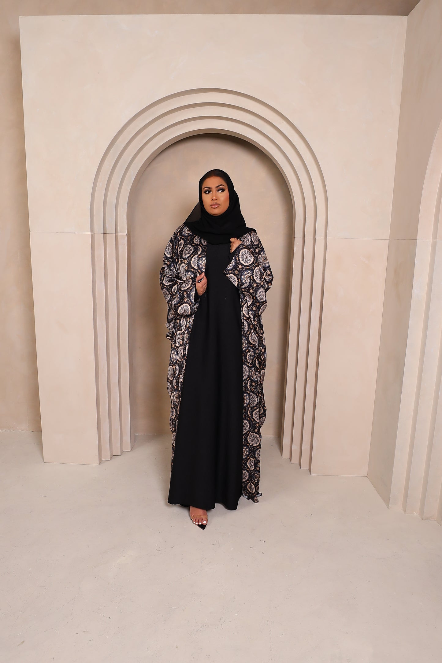 Zahra Indian Farasha Open Jacket Abaya with Black Inner -  4 piece set