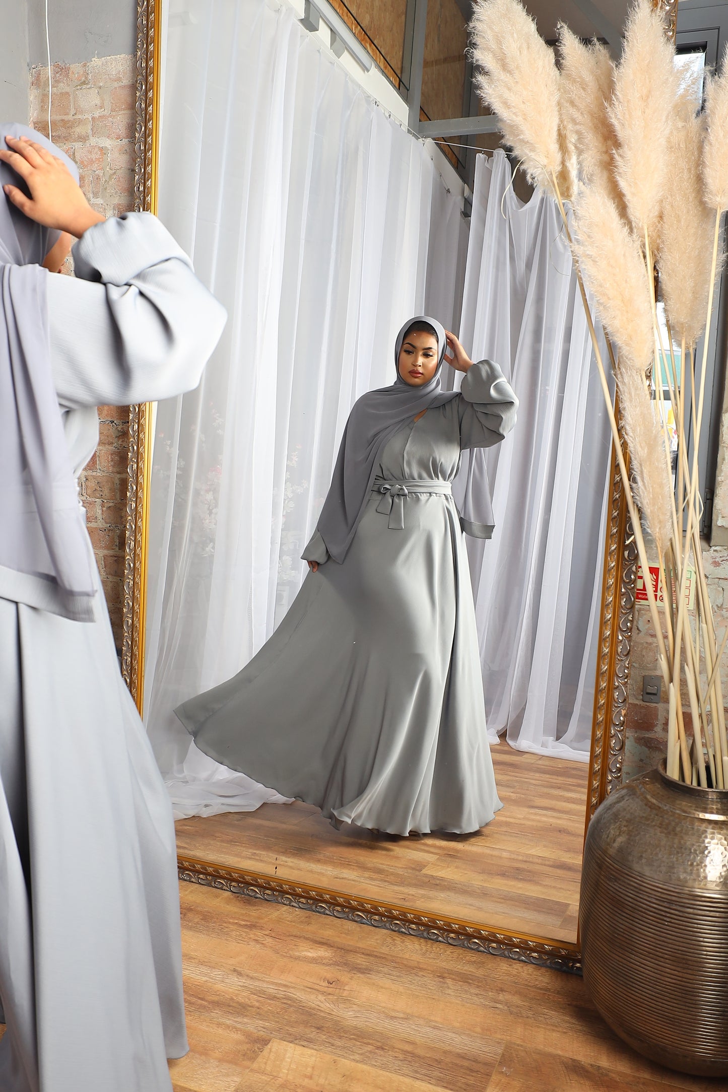 Amal Abaya Dove Grey in Fine Crinkle