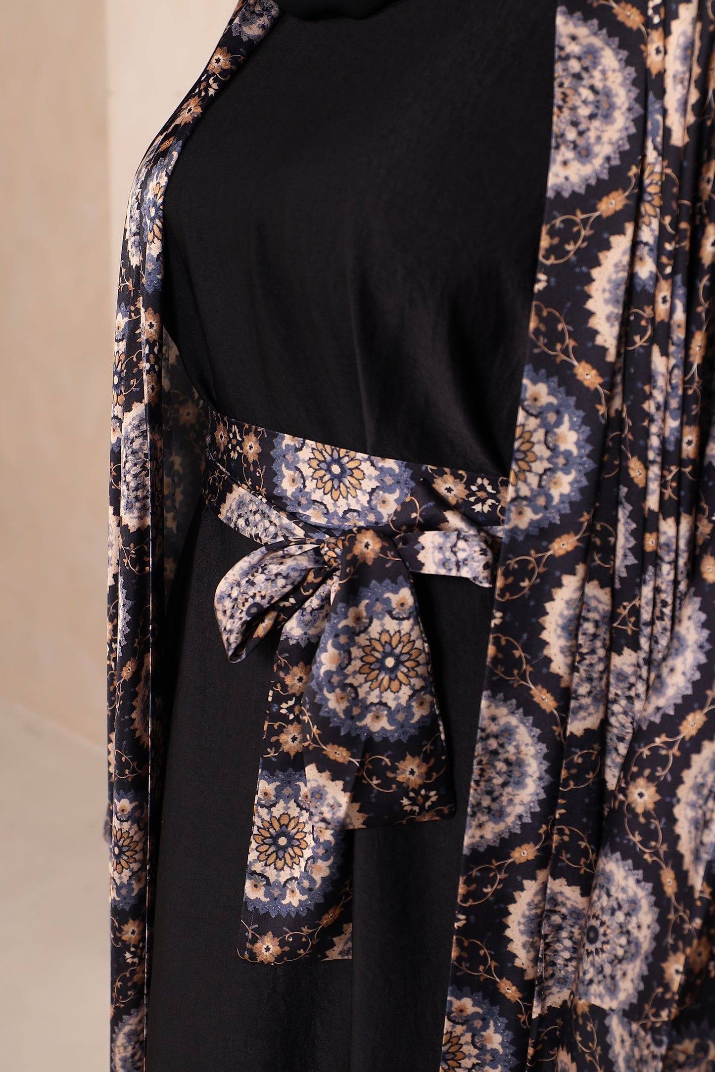 Zahra Indian Farasha Open Jacket Abaya with Black Inner -  4 piece set