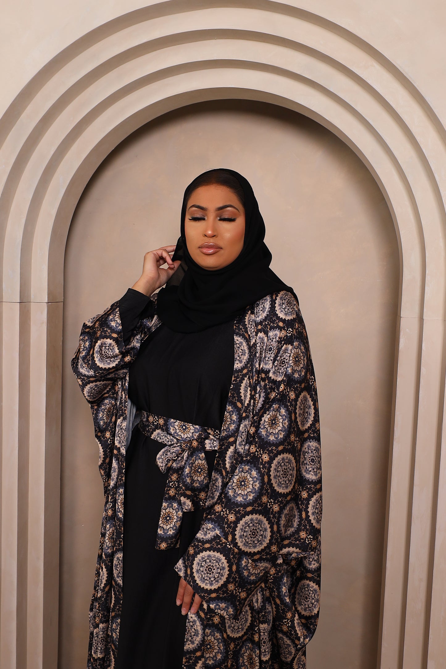 Zahra Indian Farasha Open Jacket Abaya with Black Inner -  4 piece set