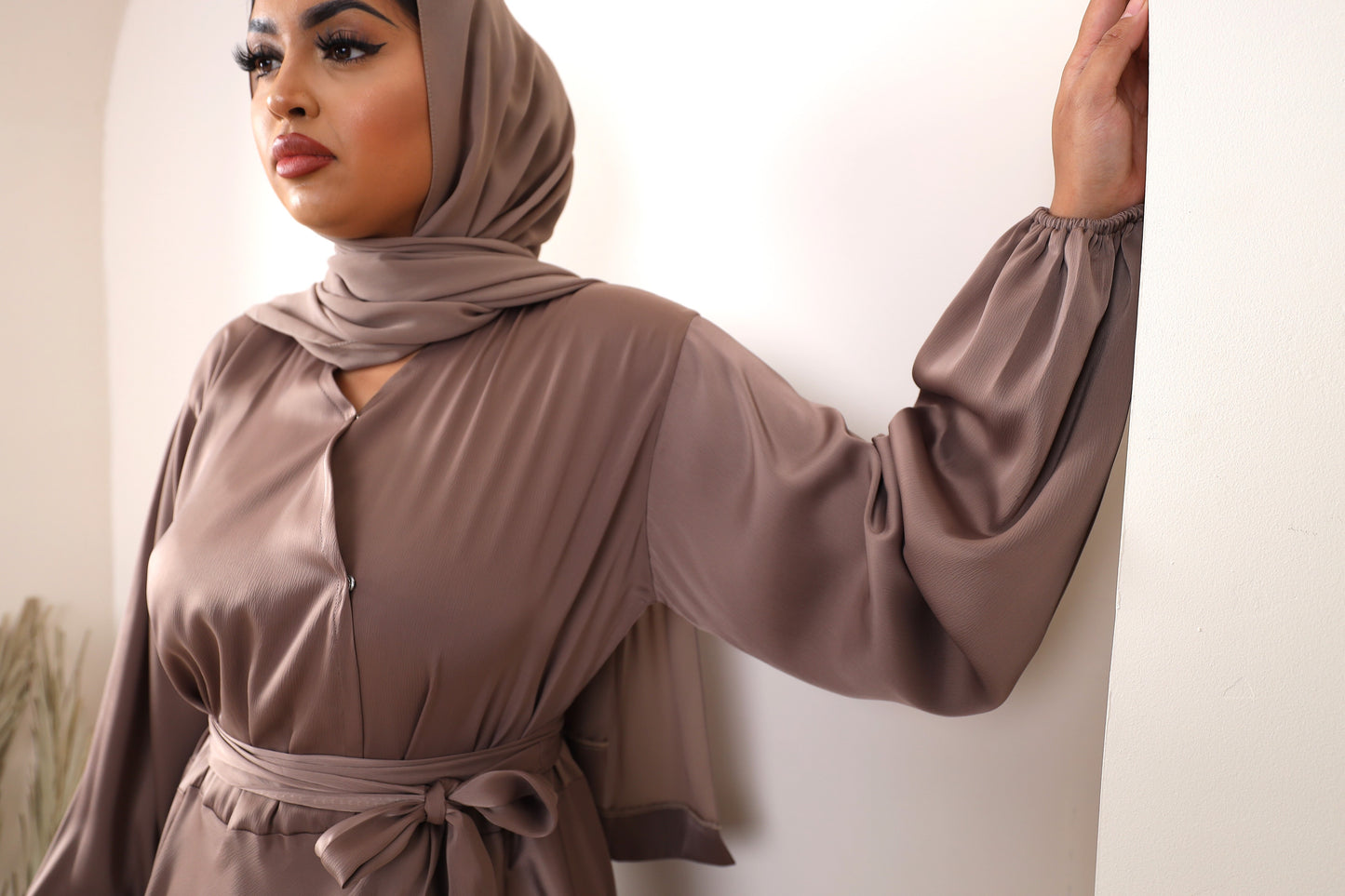 Amal Abaya Taupe in Fine Crinkle Satin