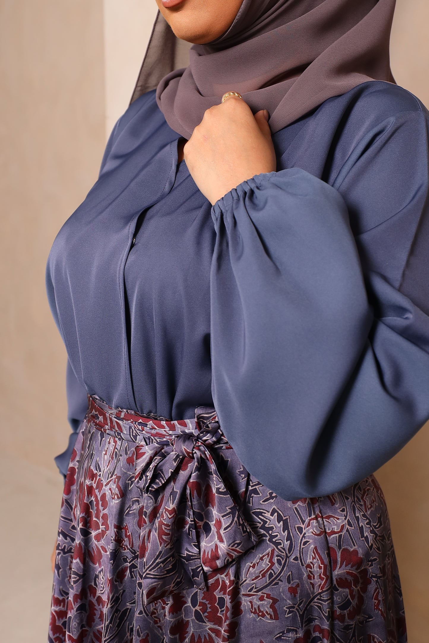 Amal flared Abaya in Grey Nida and a Floral prints