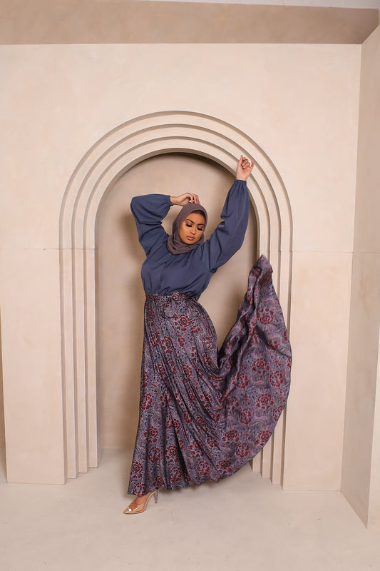 Amal flared Abaya in Grey Nida and a Floral prints