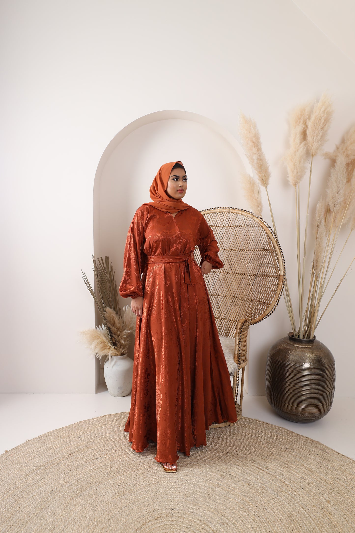 Amal Abaya Rust Jacquard