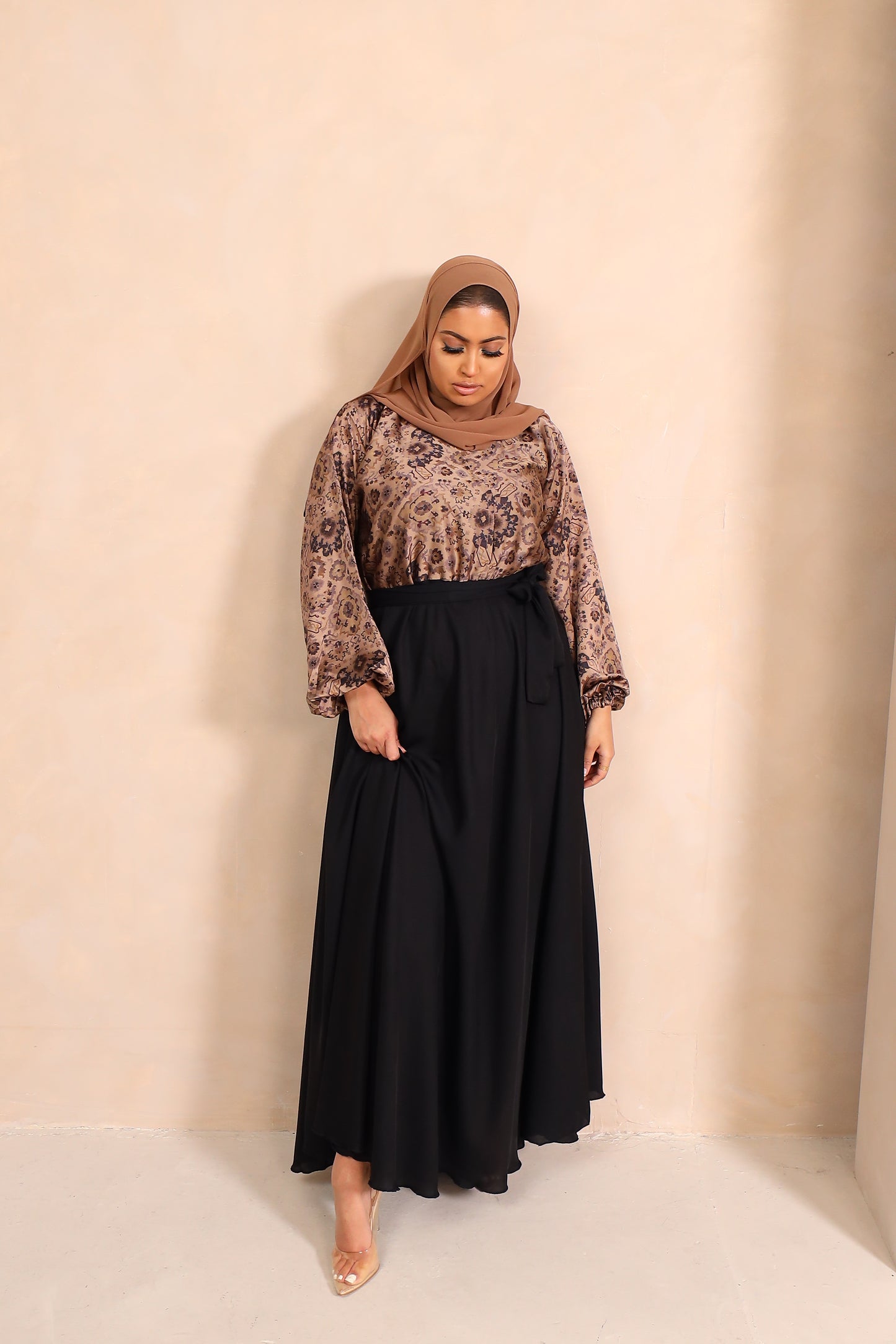 Amal flared Abaya in a Persian Printed Blouse with Black Nida Skit