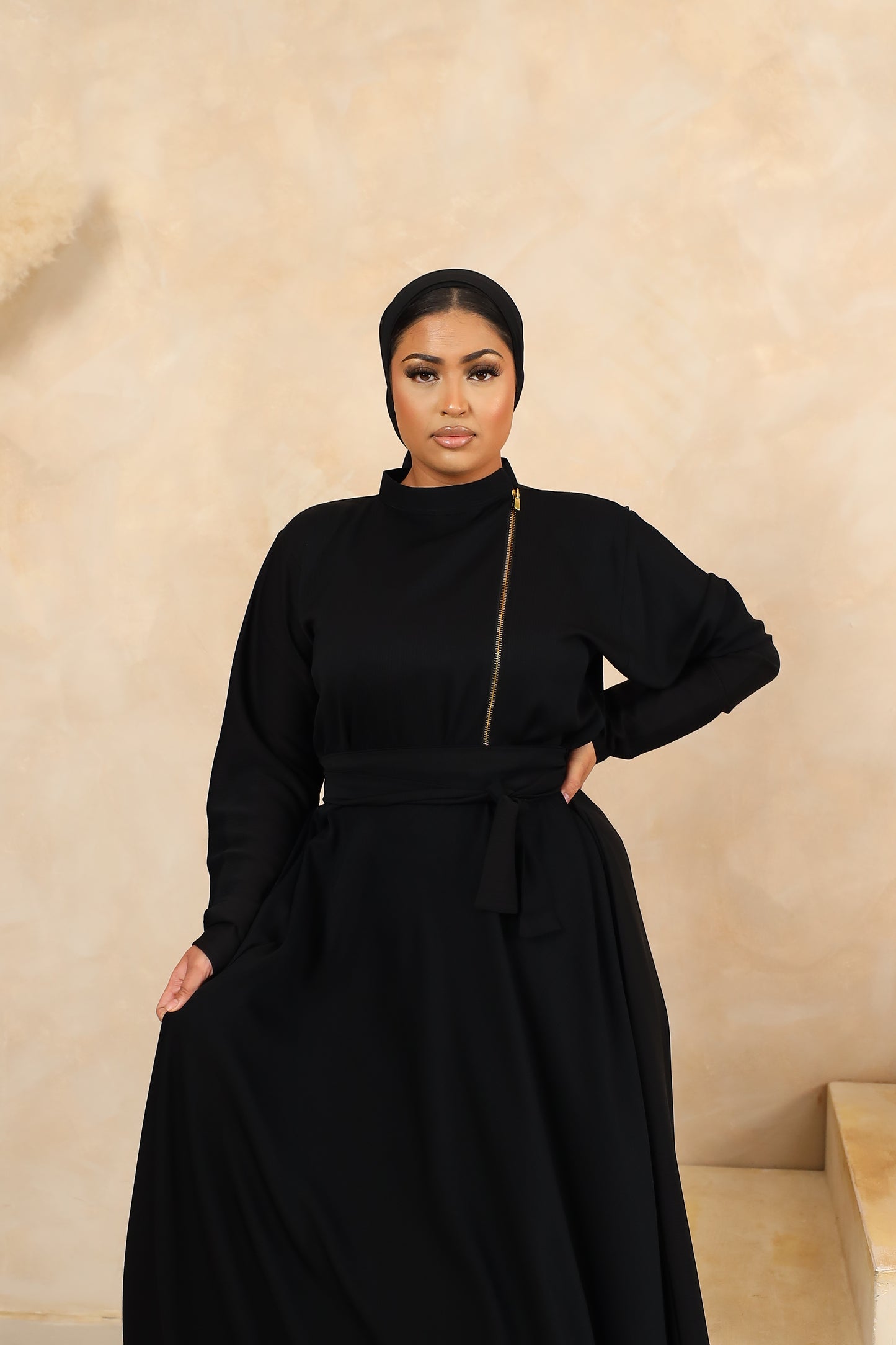 Habiba zip flare abaya Black in Fine Crinkle