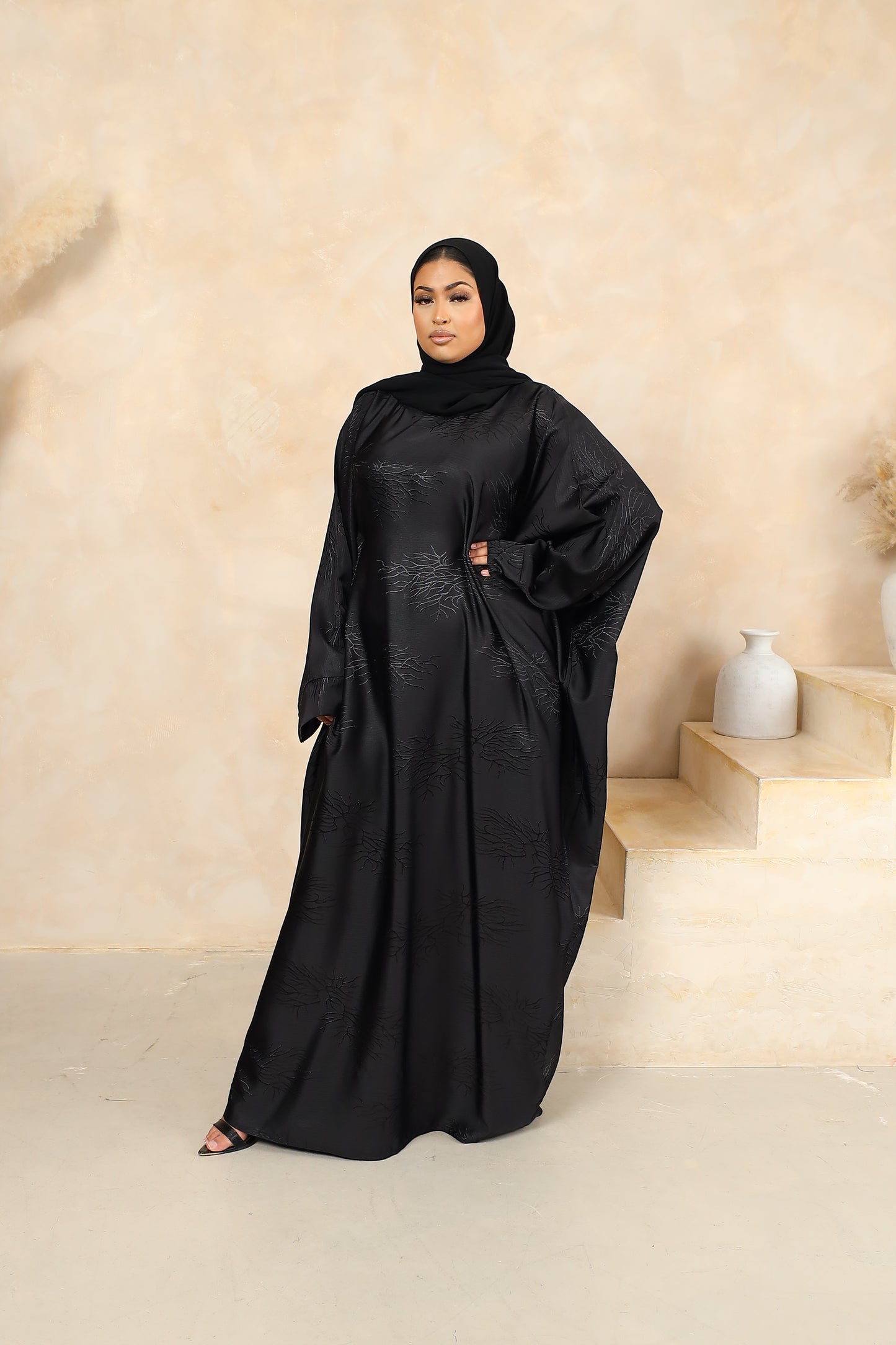 Jacquard Ines Farasha Abaya in Jet Black