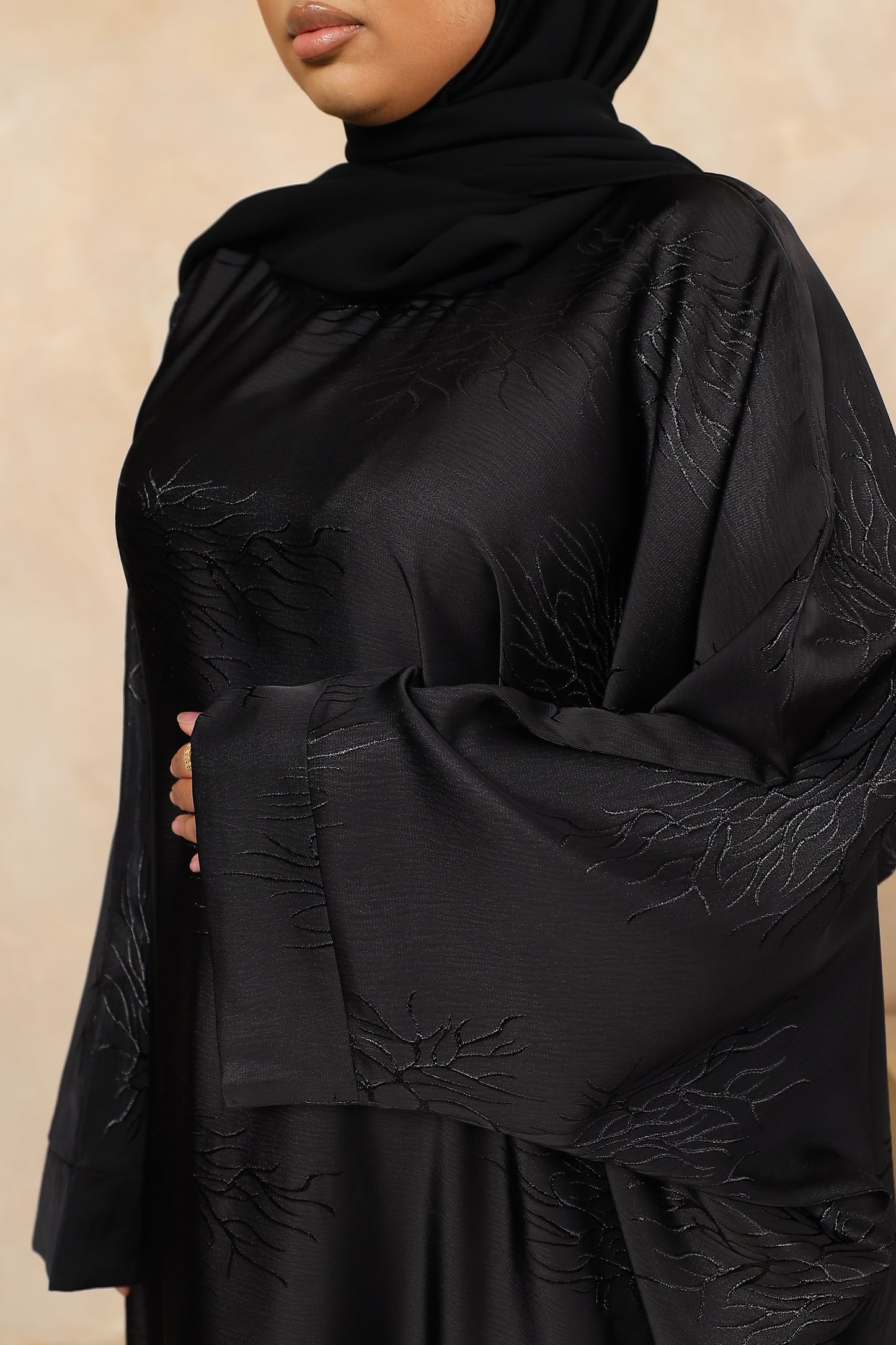 Jacquard Ines Farasha Abaya in Jet Black
