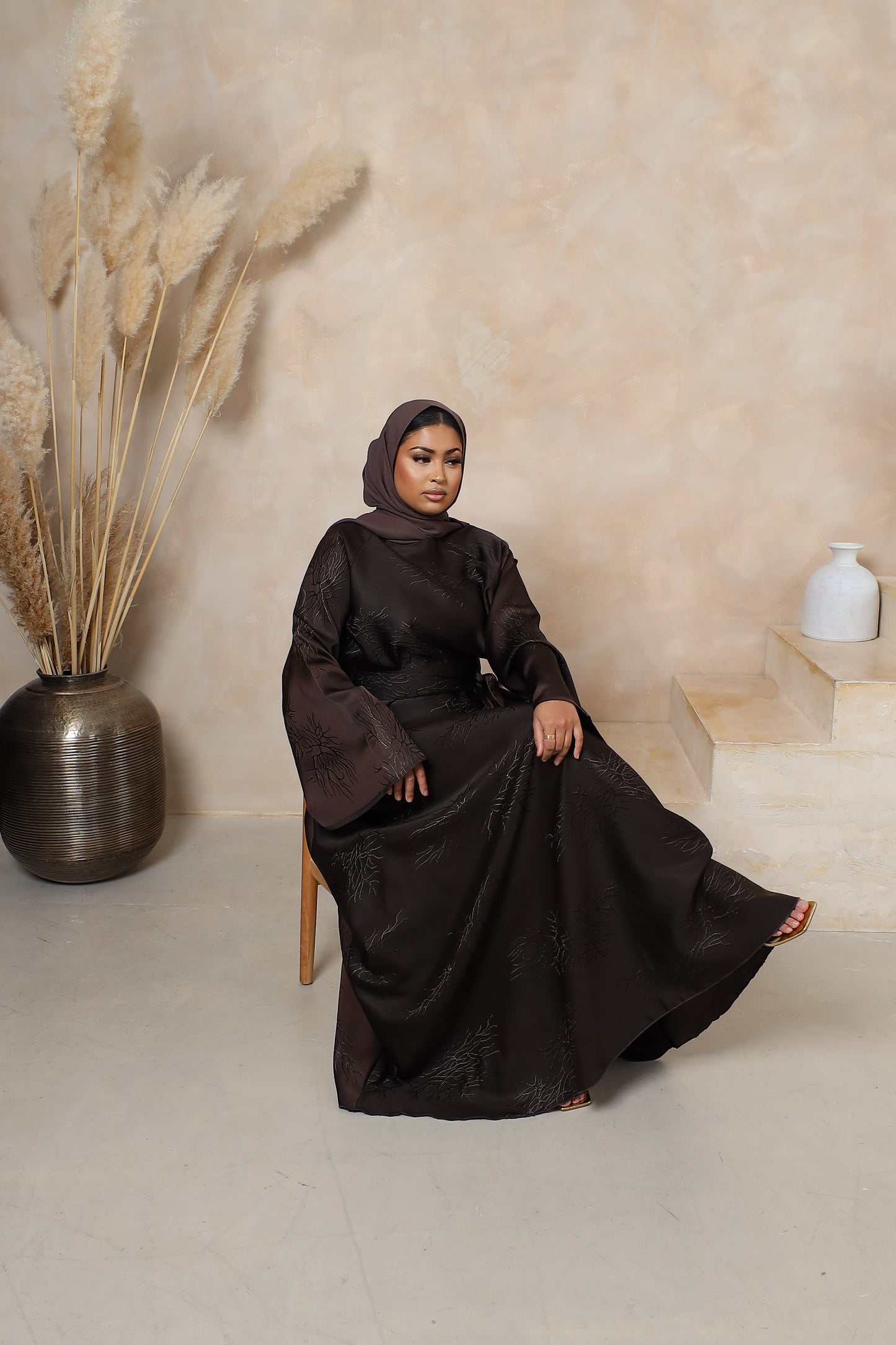 Jacquard Djamila Abaya Flare in Dark brown