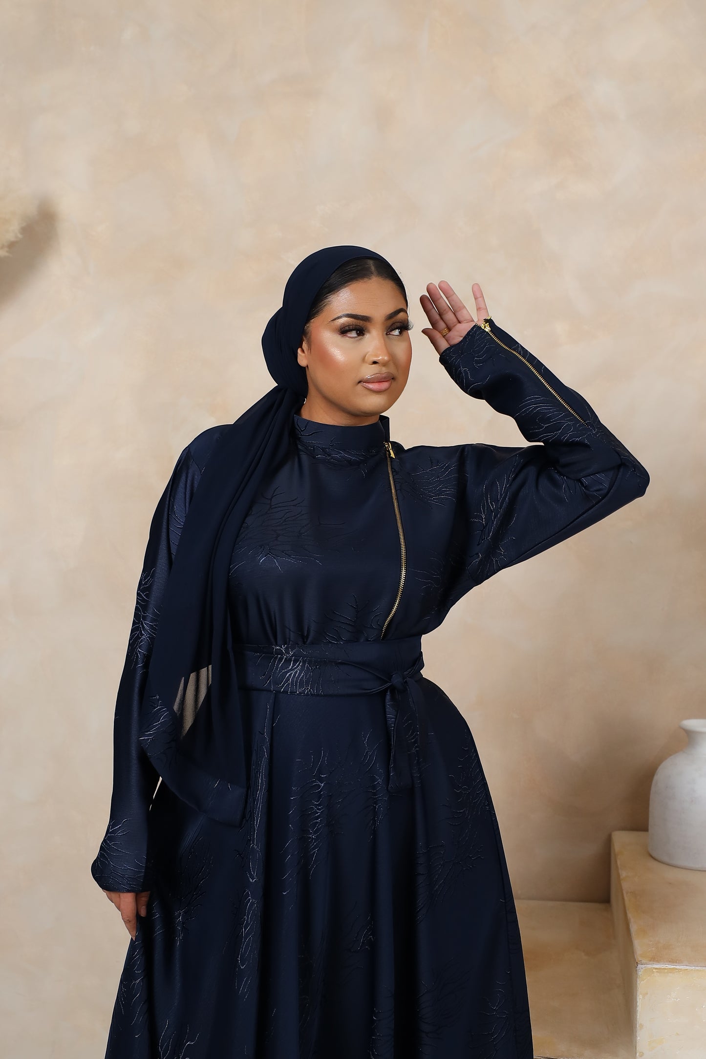 Jacquard Habiba zip flare abaya Navy