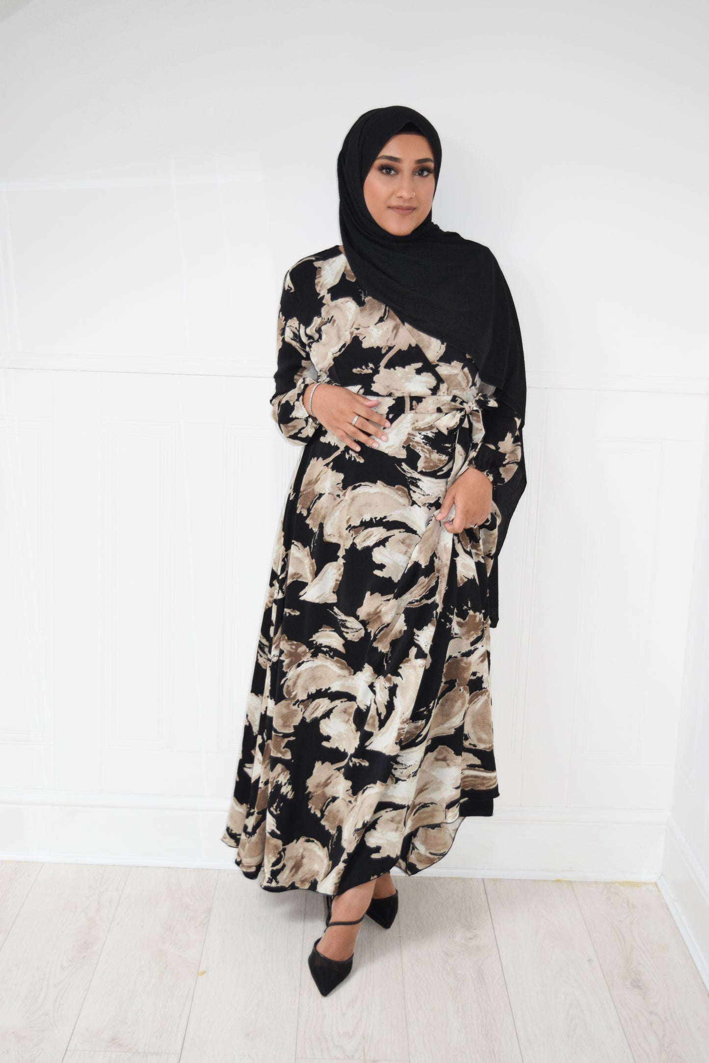 Modest Maxi Dress Aline wrap Creamy Black