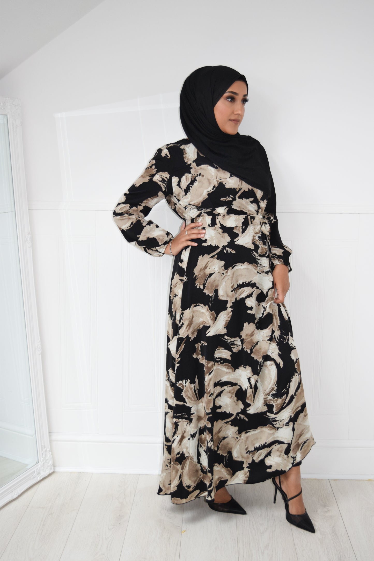 Modest Maxi Dress Aline wrap Creamy Black