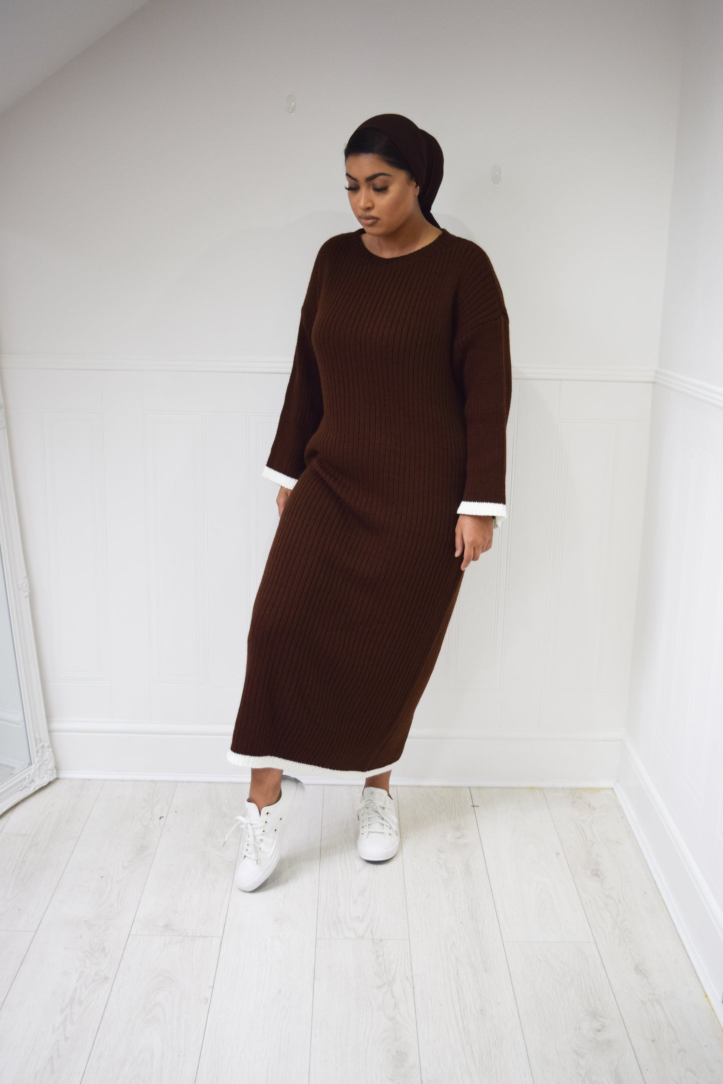 Winter knit dress with Trim Brown