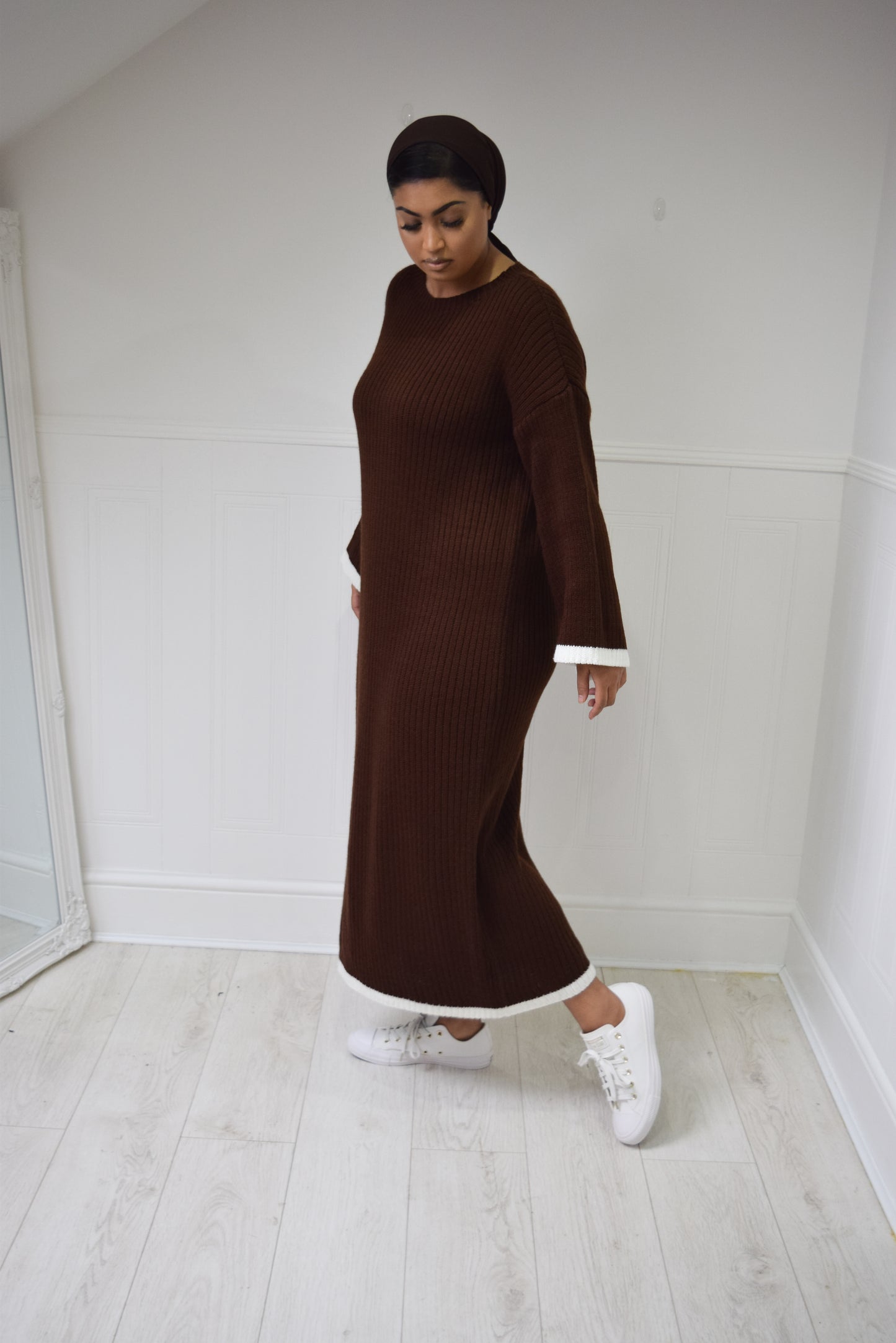 Winter knit dress with Trim Brown