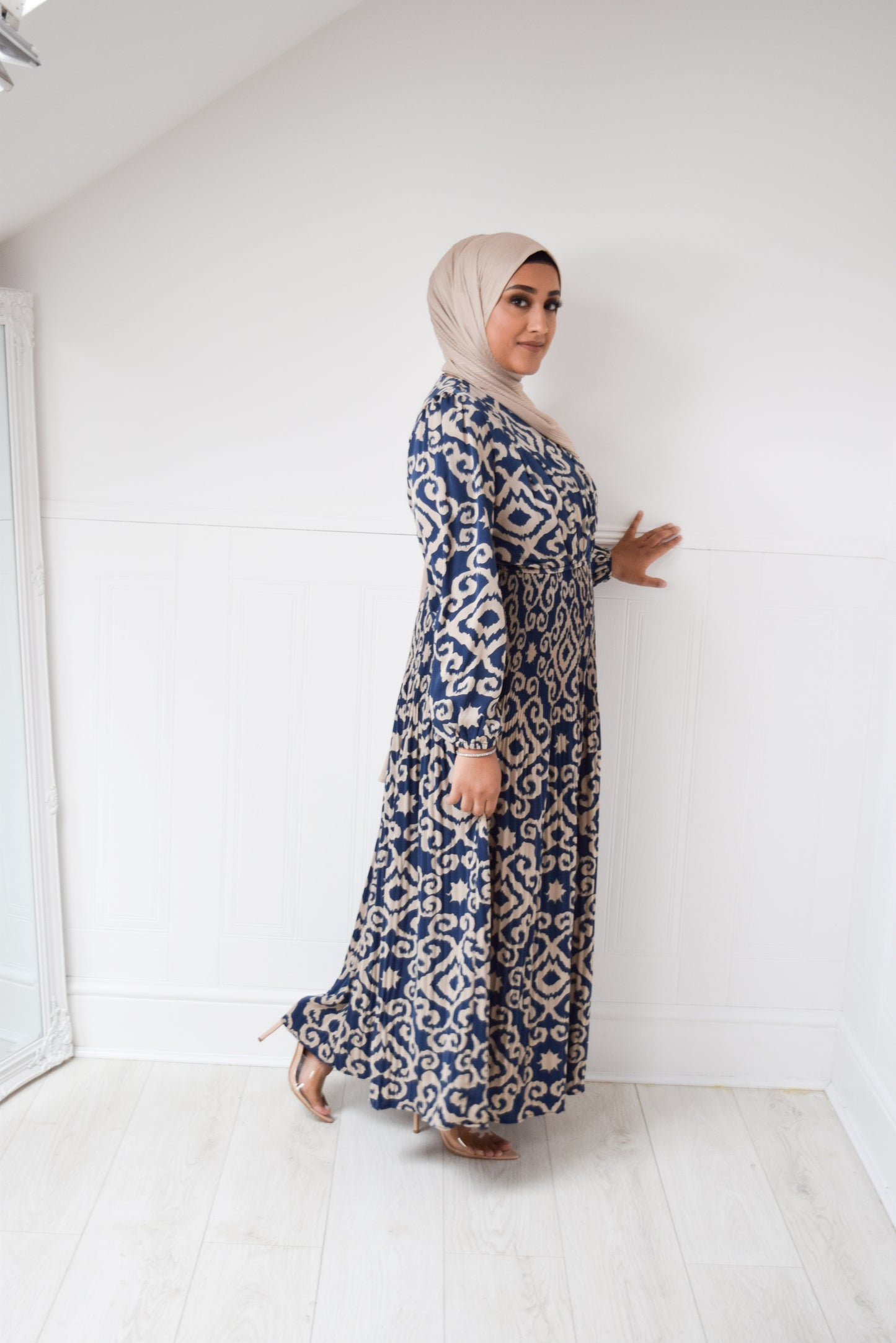 Modest Maxi Dress Pleated Patterned Navy Taupe